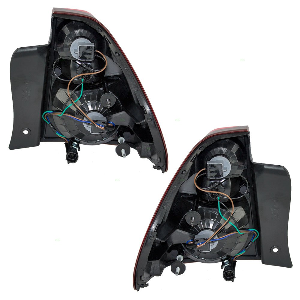 Brock Replacement Tail Lights Set for 2004-2007 Chevy Malibu & 2008 Malibu Classic - Driver & Passenger Side (Part #15868494, 15868493) - Perfect for Night Driving & Enhanced Vehicle Safety
