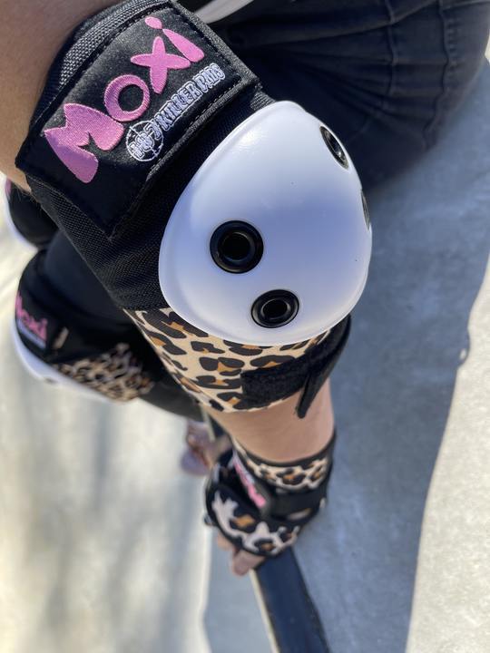 Moxi Leopard 187 Six Pack Pad Set - Skateboard Protective Gear for Beginners & Pros - Perfect for Skate Parks, Ramps & Street Skating