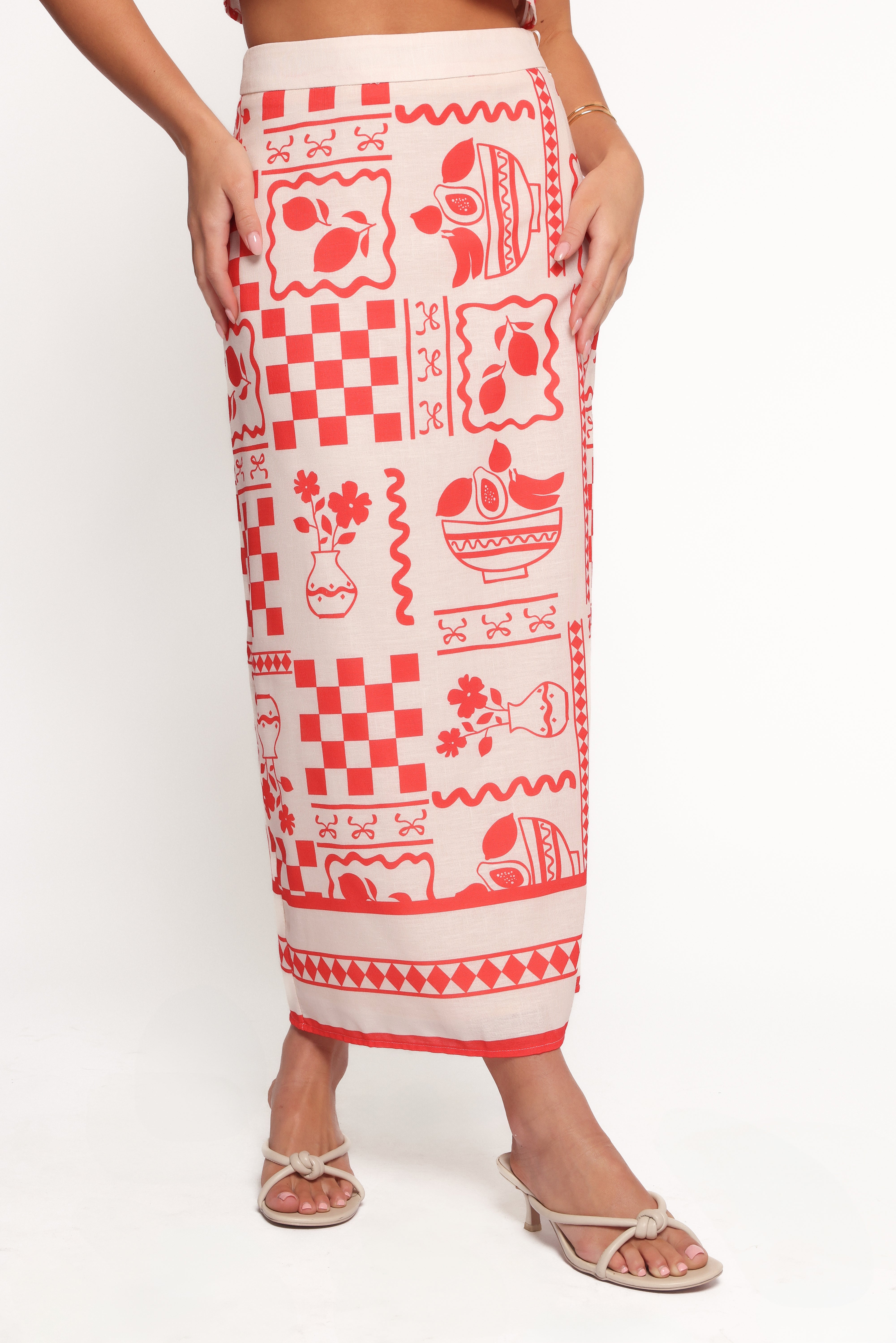 Albanie Women's Skirt Set - Red Floral Print Summer Outfit for Beach Vacation & Casual Wear