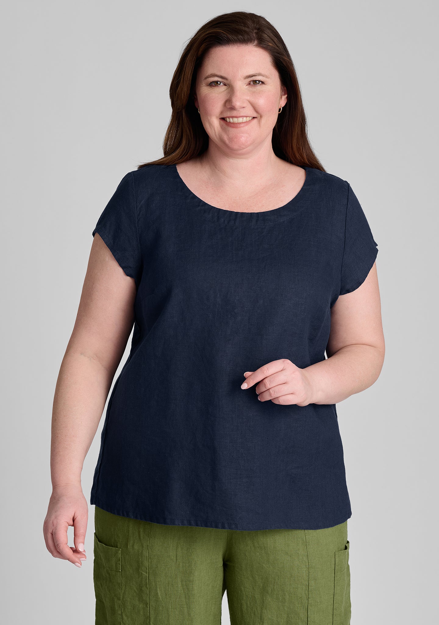 Tuck Back Tee - Soft Linen T-Shirt for Women | Casual & Comfortable Summer Top | Perfect for Beach, Travel & Everyday Wear