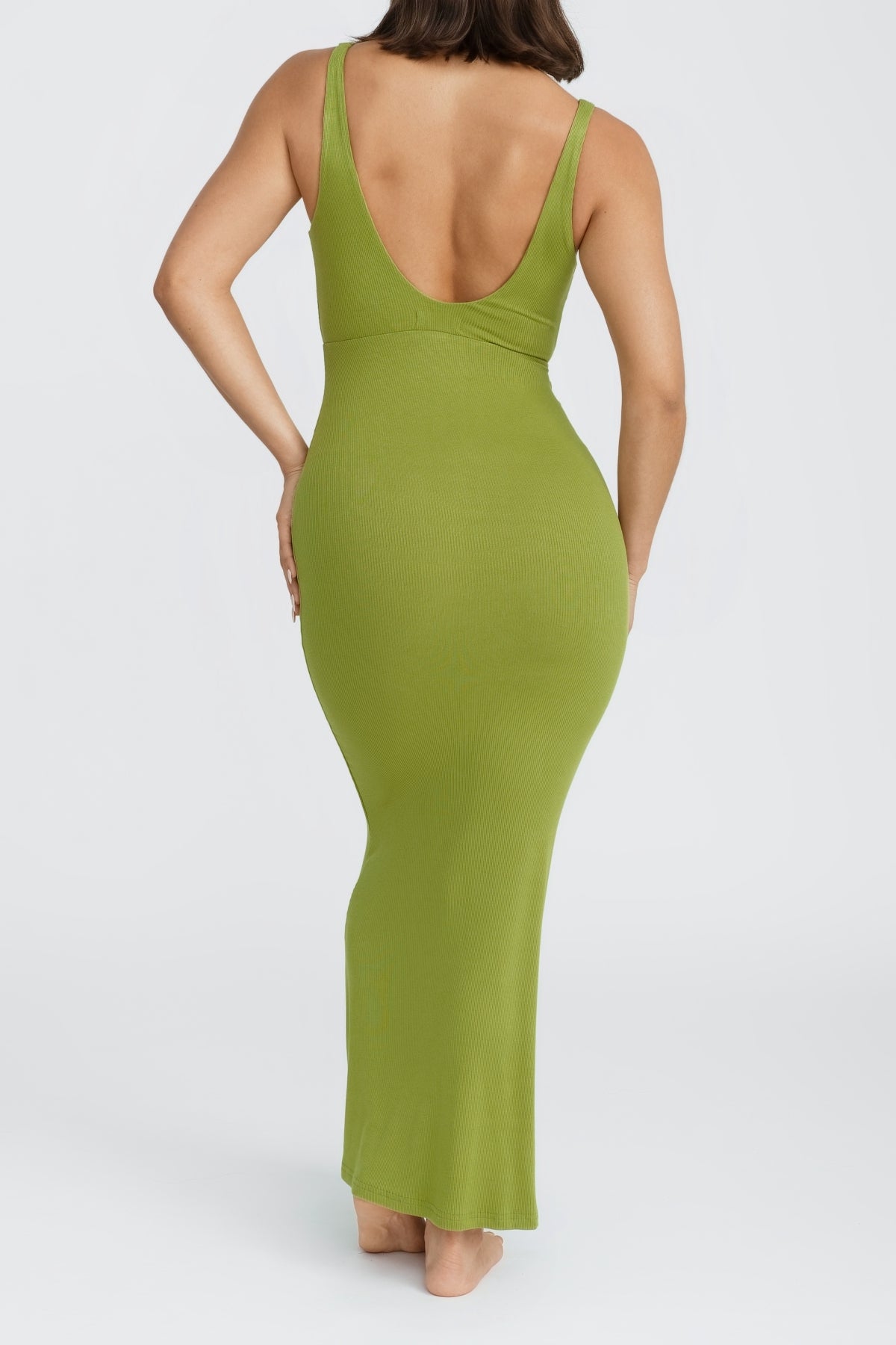 Reily Maxi Dress - Flowy Long Summer Dress in Moss Green | Perfect for Beach, Vacation & Casual Outings