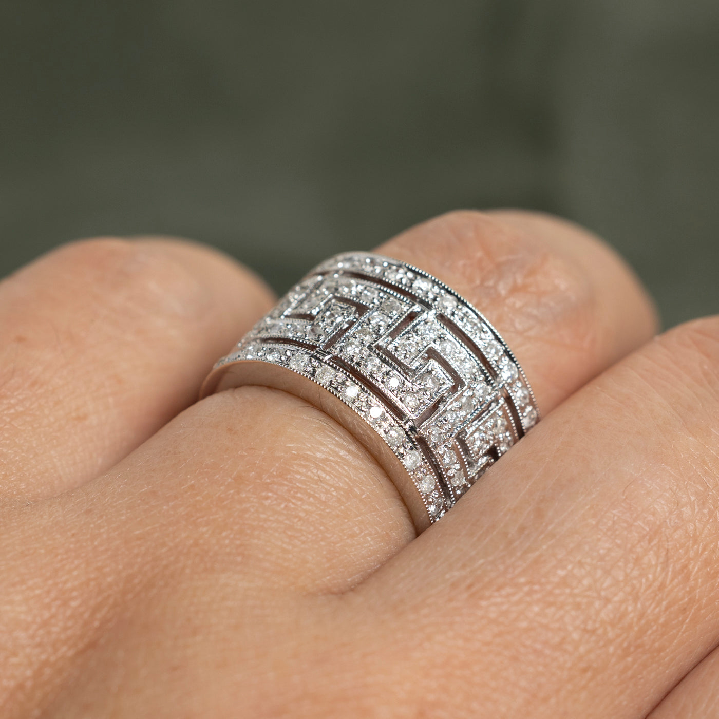 0.86ctw Diamond Geometric Wedding Band Ring - Size 6.75, Elegant Stackable Design for Bridal Jewelry & Anniversary Gifts