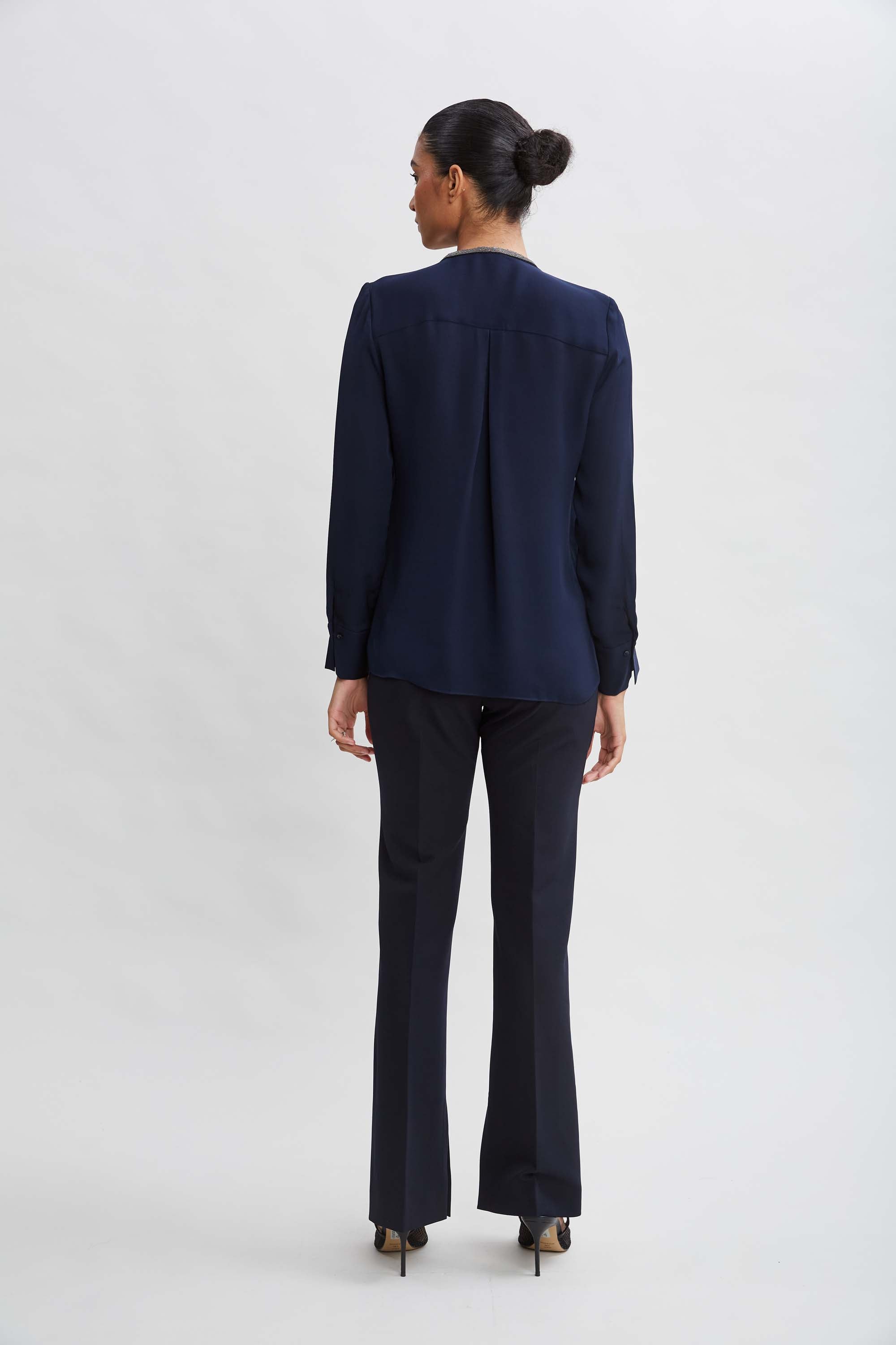 Elegant Silk Long Sleeve Chain Shirt for Women - Luxury Blouse for Party, Dinner & Formal Events - Perfect for Evening Wear, Date Night & Special Occasions