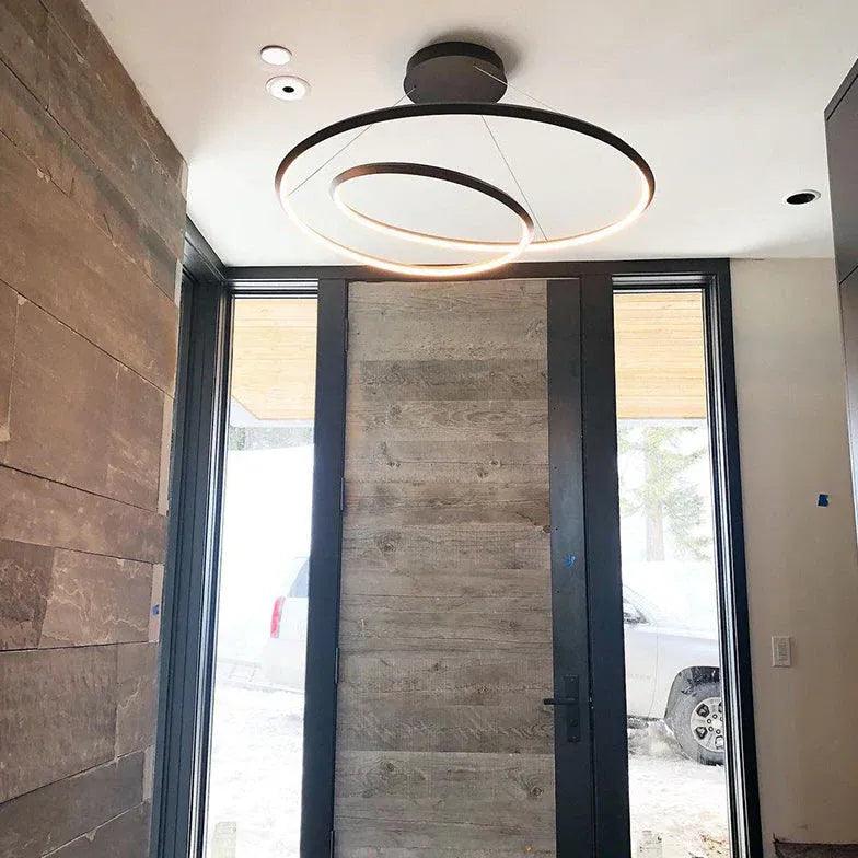 Modern Gold Ring Shaped Pendant Light - Elegant Ceiling Fixture for Dining Room, Bedroom, or Living Room Decor