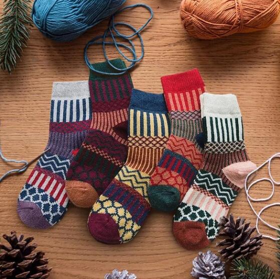 Women's Winter Thermal Socks - Cozy Fleece-Lined Thick Warm Socks for Cold Weather - Perfect for Hiking, Snow Boots & Indoor Comfort