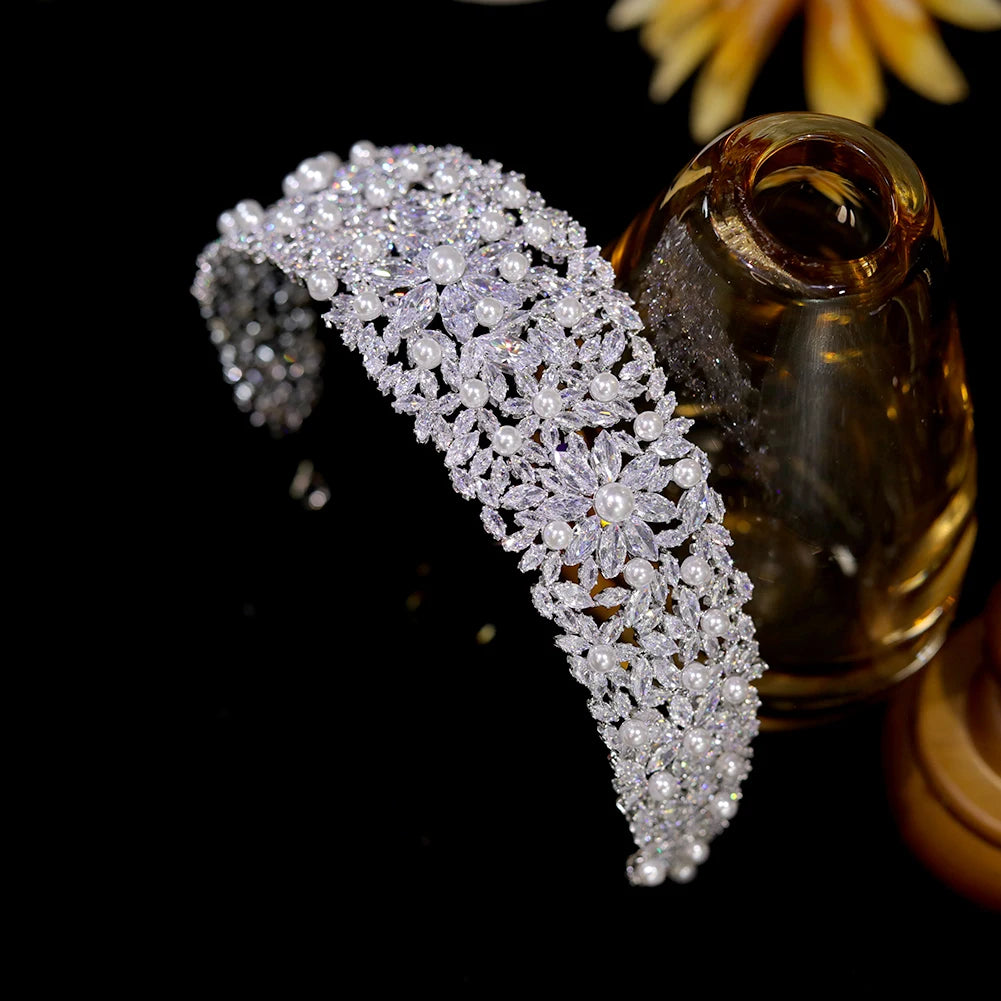 Luxury Bridal Pearl Headband with Crystal Tiara - Wedding Flower Crown for Bride, Bridesmaids & Special Occasions - Perfect for Ceremonies, Photos & Prom