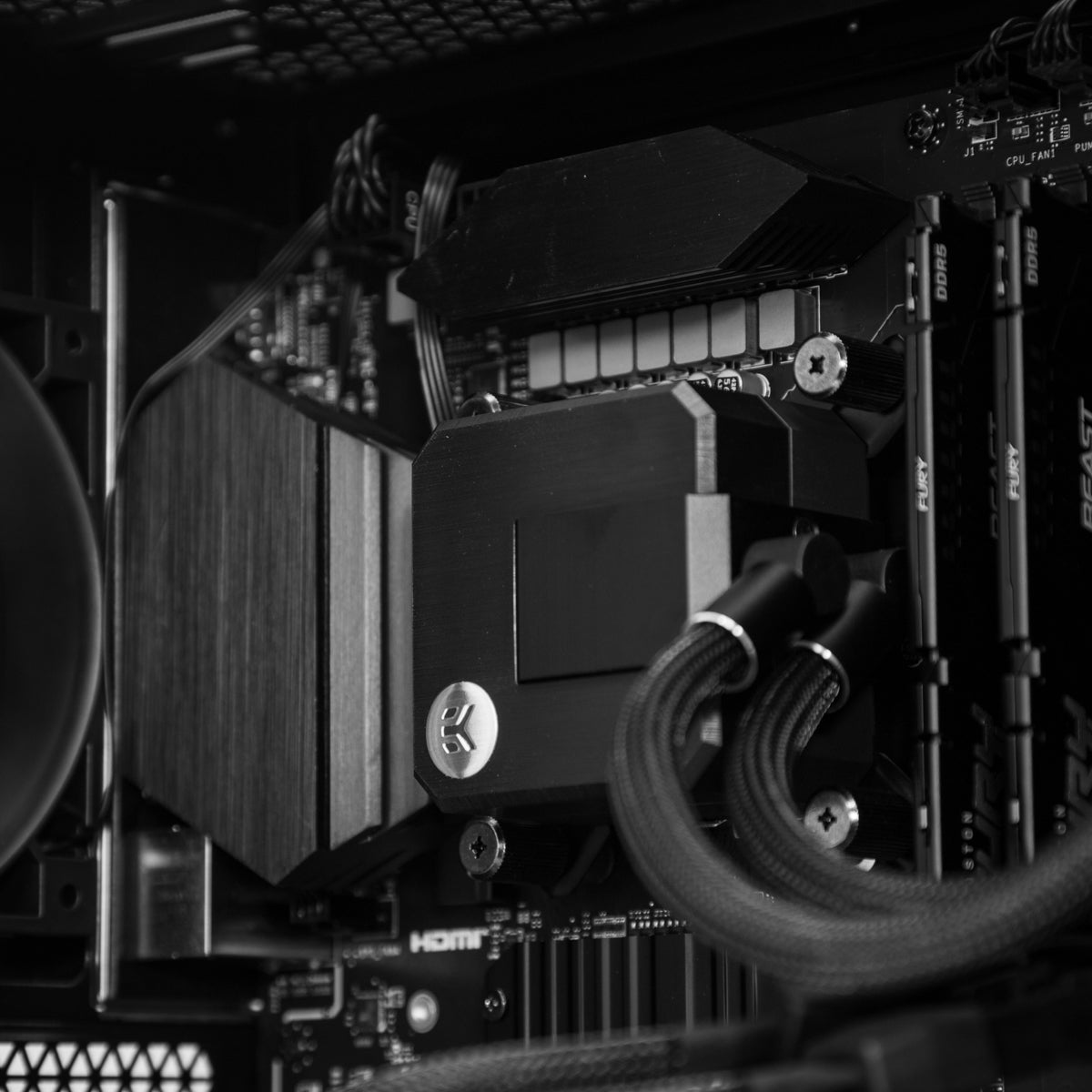 Ascend Creator Core i7 14700F 32GB RAM 2TB SSD RTX 5070 High-Performance Workstation PC for 3D Rendering, Video Editing & Gaming