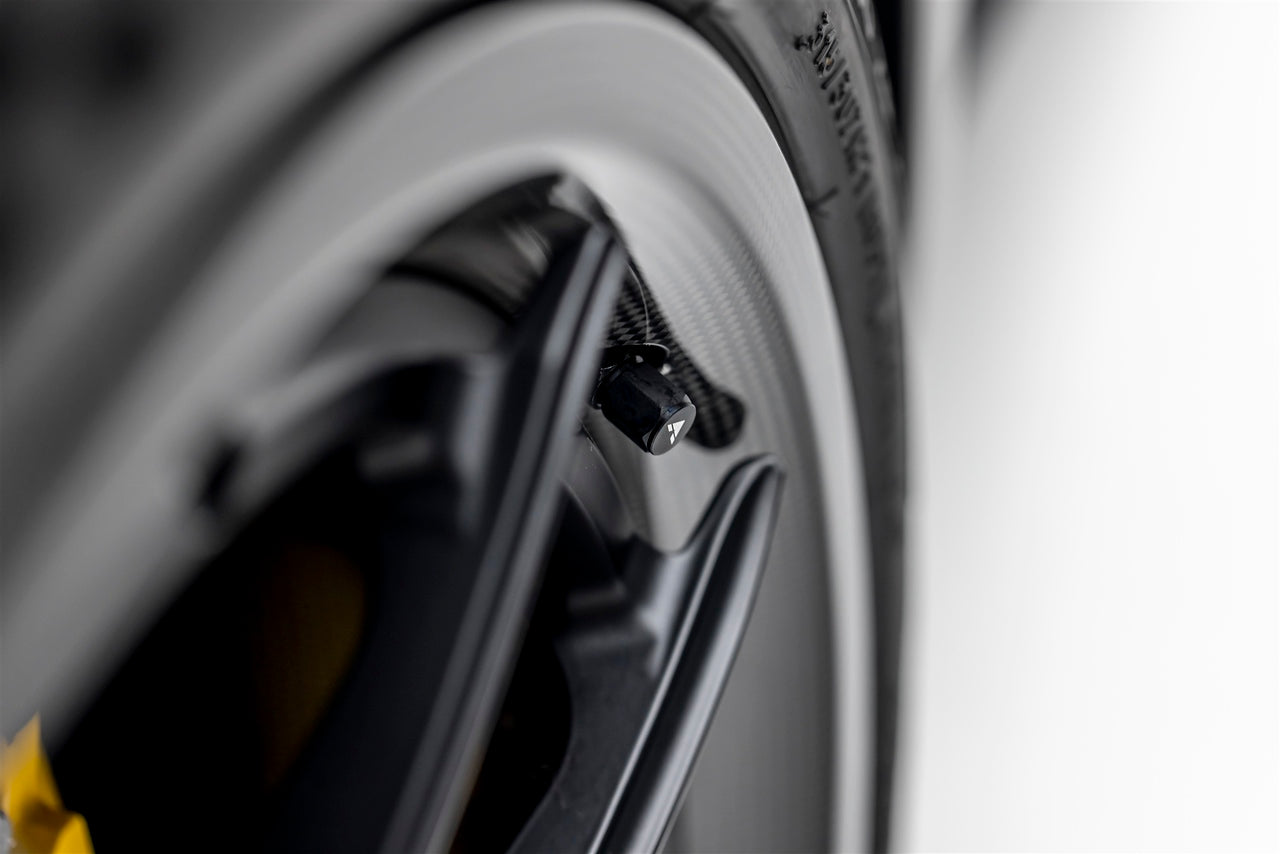 Porsche 992 GT3 20/21 VMPC 203 Dymag Carbon Fiber Wheels - Lightweight Performance Rims for Track & Street Racing - Perfect for Porsche 911 GT3 Upgrades & High-Speed Driving