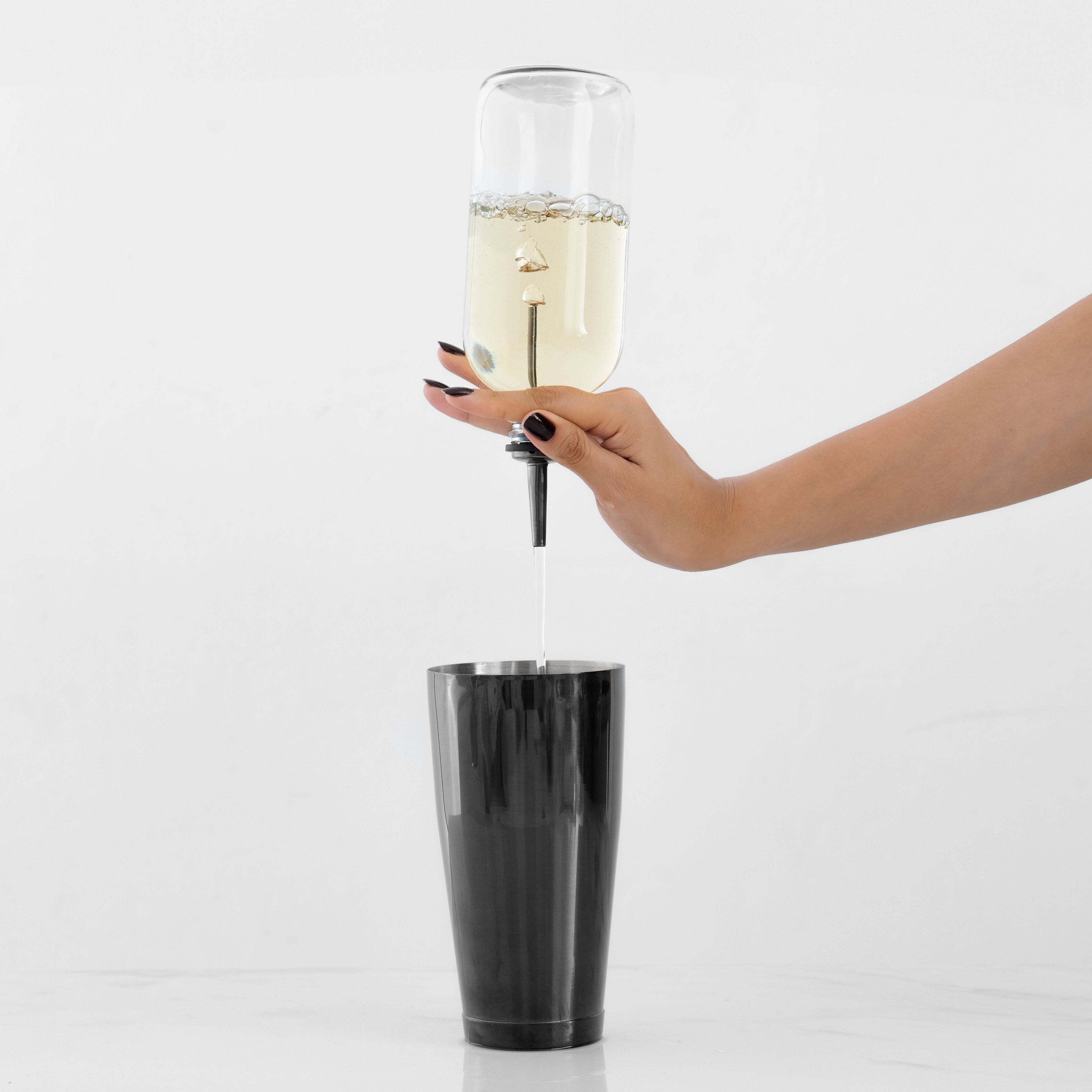 Premium Black Pour Spout - Durable Leak-Proof Spout for Liquids, Oils & Chemicals | Perfect for Kitchen, Bar, Workshop & Industrial Use
