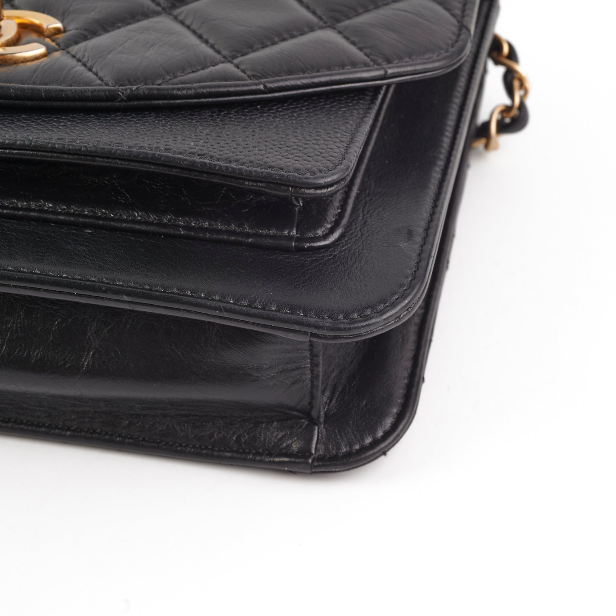 Chanel CC Chain Handle Flap Bag - Luxury Quilted Leather Crossbody Purse for Women | Perfect for Evening Parties, Date Nights & Special Occasions