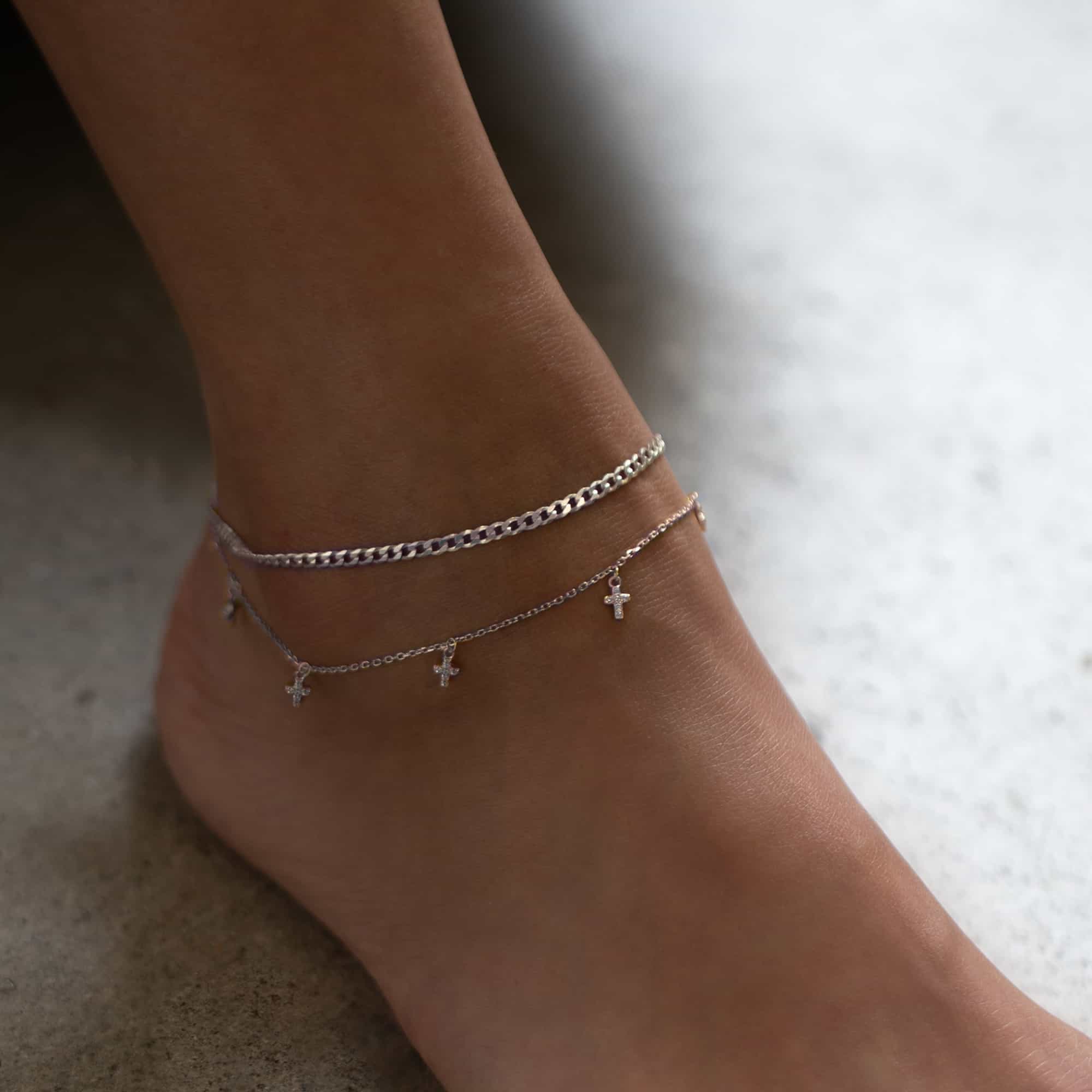 Stylish Cuban Curb Chain Anklet for Women - 14K Gold Plated Adjustable Ankle Bracelet - Perfect for Beach, Summer Outfits & Boho Fashion Accessories