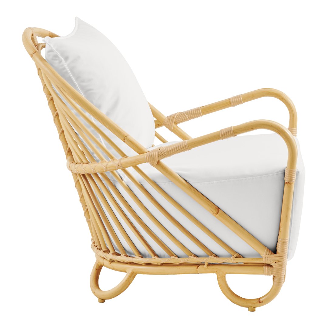 Charlottenborg Outdoor Lounge Chair - Waterproof & Durable Patio Furniture for Poolside, Garden, and Backyard Relaxation