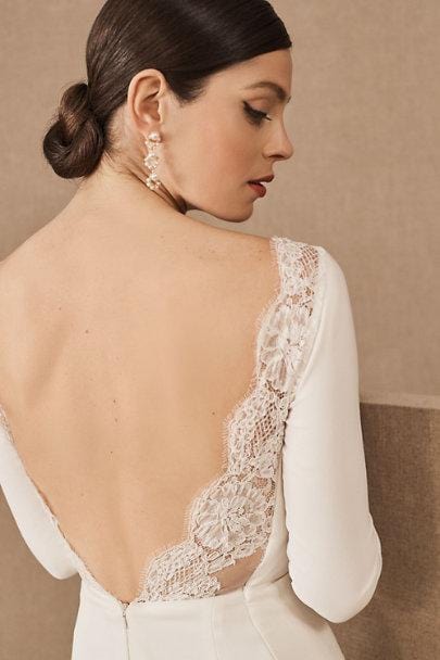 Amy Kuschel Redding Wedding Dress - Size 2 | Elegant Lace Bridal Gown for Church Ceremony & Beach Weddings