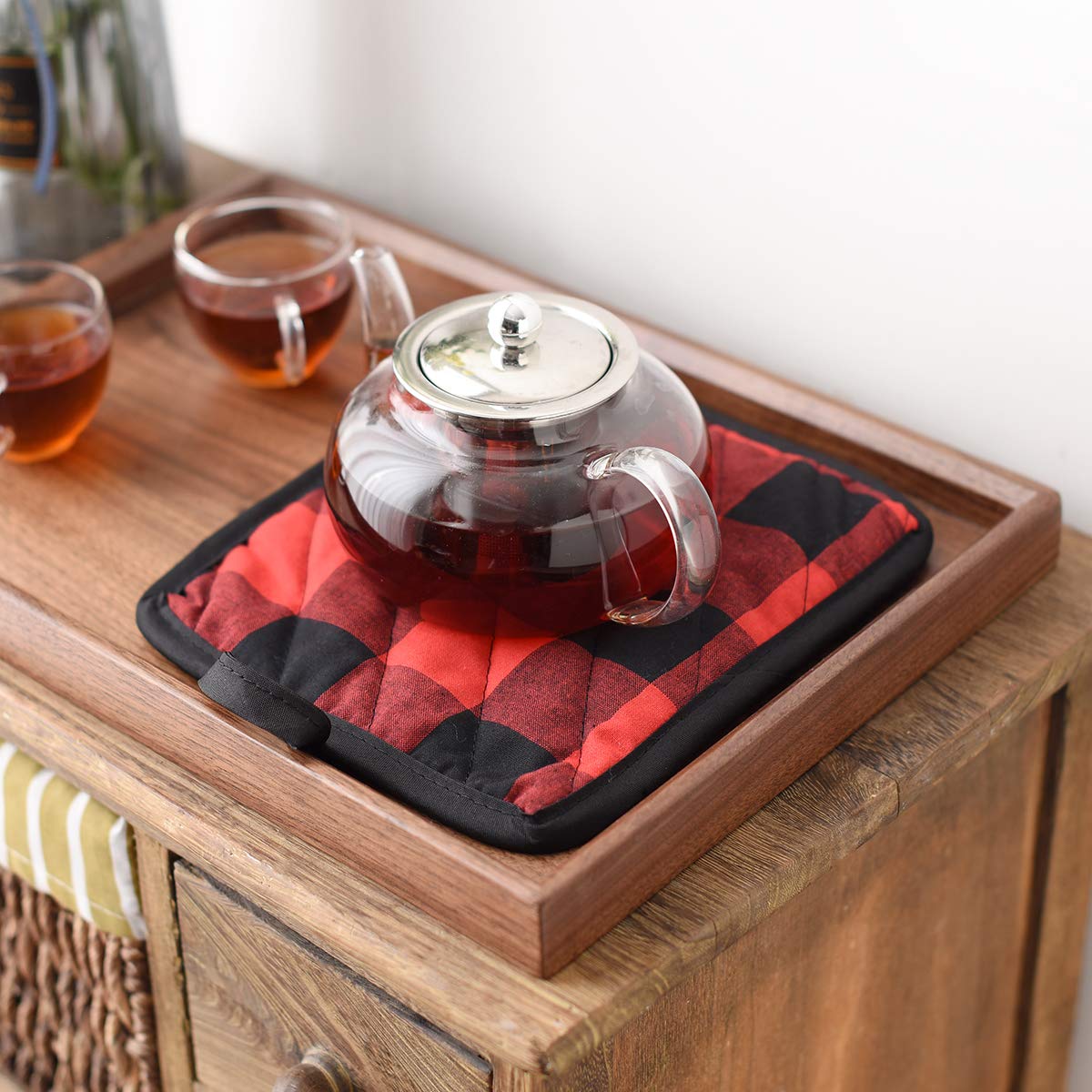 6-Piece Classic Check Pattern Potholders Set - 100% Cotton Heat Resistant Kitchen Mitts with Convenient Pockets for Easy Grip (Red Plaid) - Perfect for Cooking, Baking, and Grilling Protection