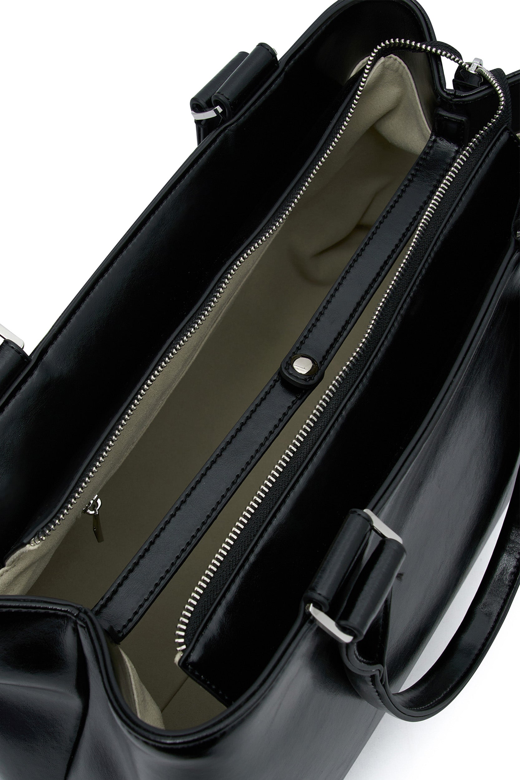 The HUDDY Black Bag - Stylish & Durable Crossbody Purse for Women | Perfect for Work, Travel & Everyday Use