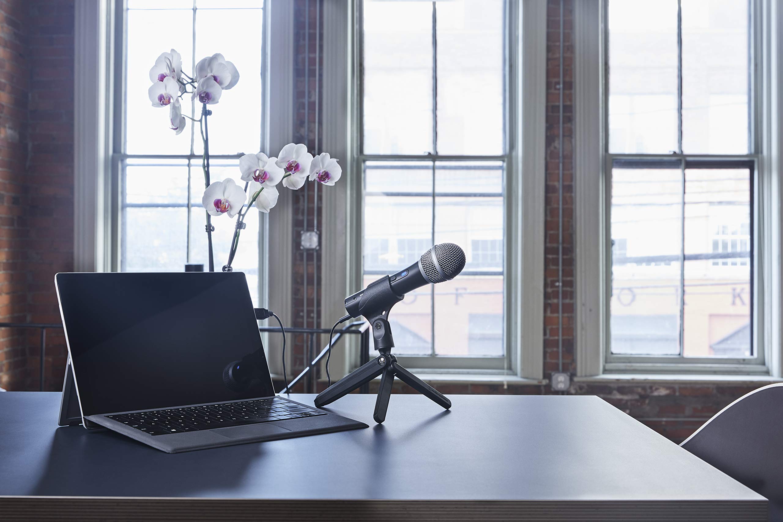 Audio-Technica ATR2100x-USB Cardioid Dynamic USB/XLR Microphone for Podcasting, Streaming & Voice Recording - Professional Studio Quality Mic for YouTube, Gaming & Home Recording