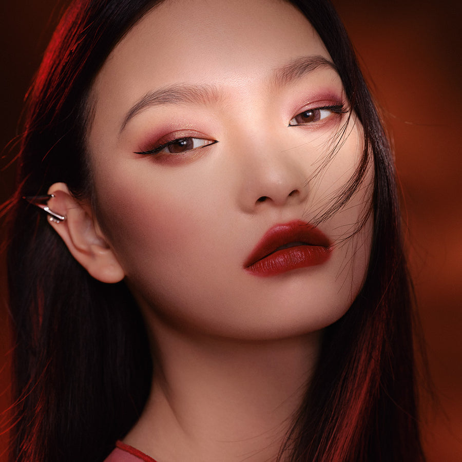 Perfect Diary Explorer Eyeshadow Palette - 12 Highly Pigmented Matte & Shimmer Eyeshadows for Stunning Eye Makeup | Ideal for Day & Night Looks, Parties, and Special Occasions