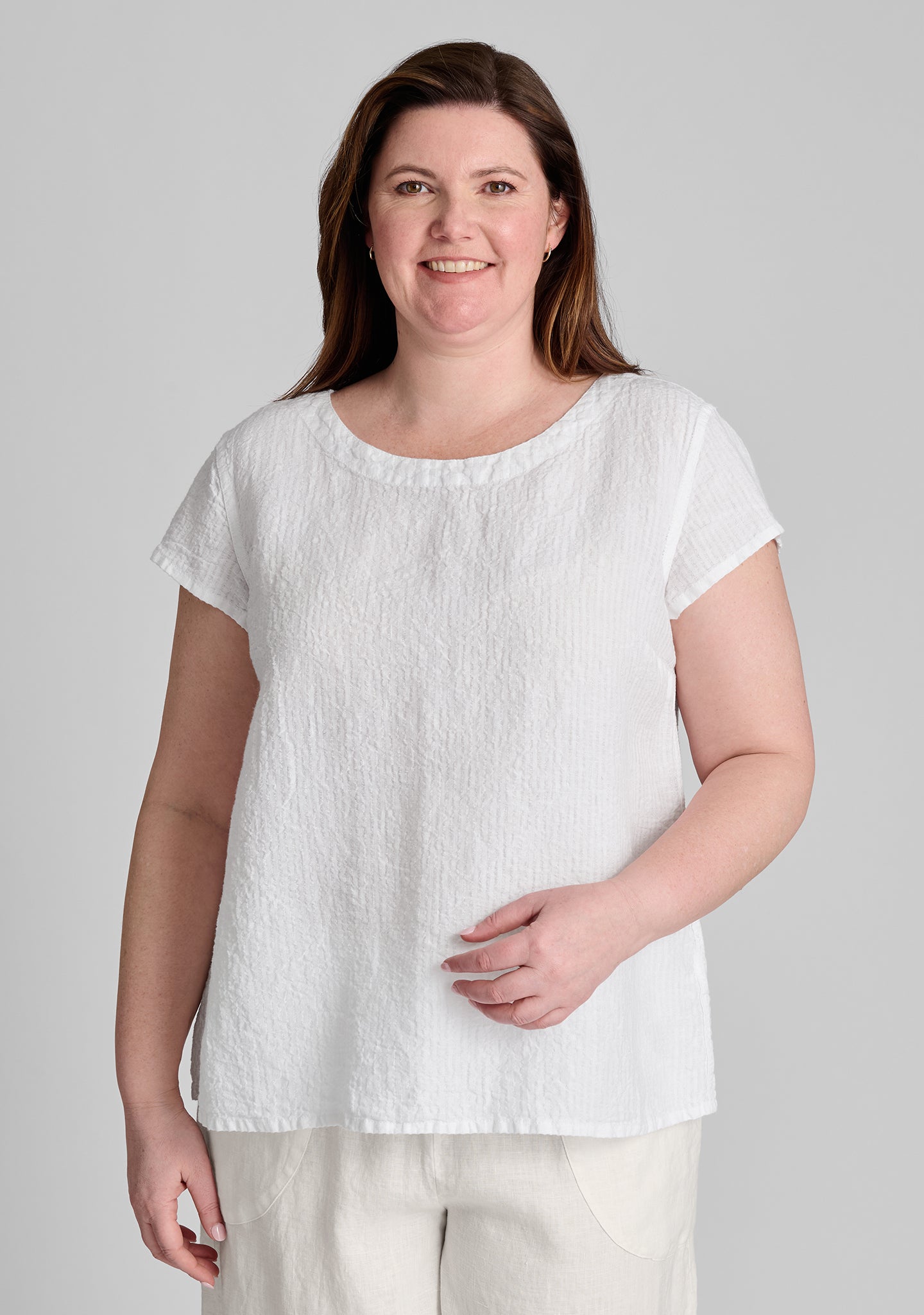 Tuck Back Tee - Soft Linen T-Shirt for Women | Breathable & Comfortable Summer Top | Perfect for Casual Wear, Beach Outings & Layering