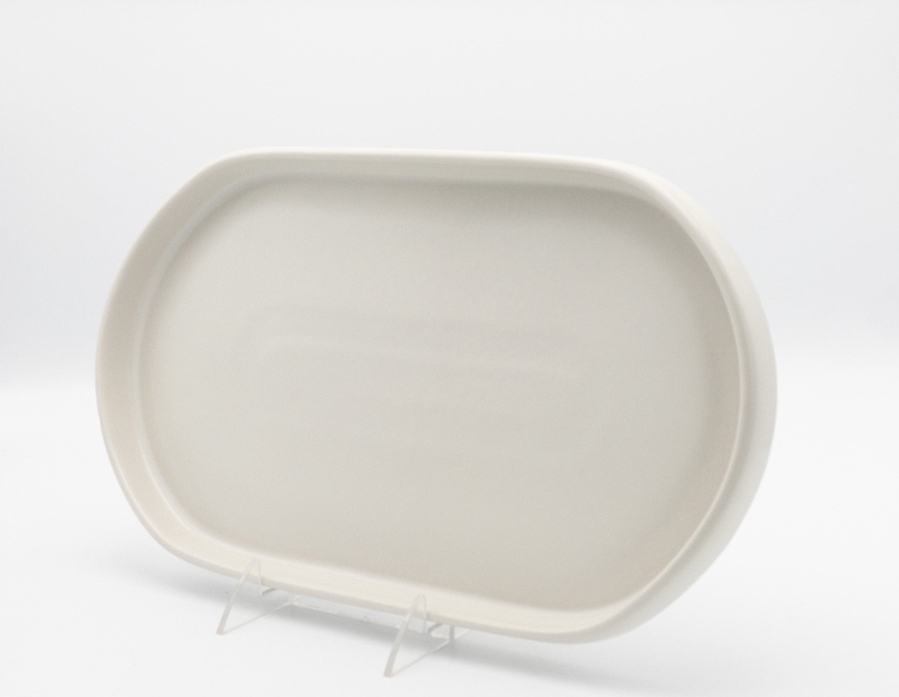 Modern Oval Racetrack Wall Art - Matte White Finish - Perfect for Home, Office, and Game Room Decor