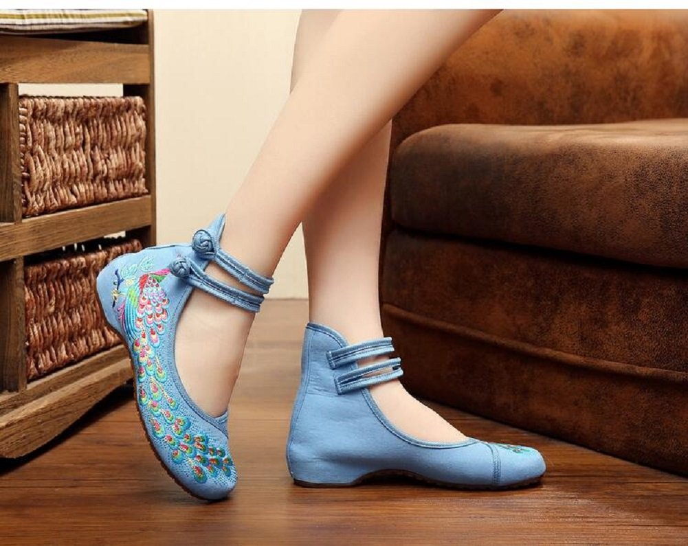 Vintage Chinese Qipao Shoes for Women - Elegant Embroidery & Canvas