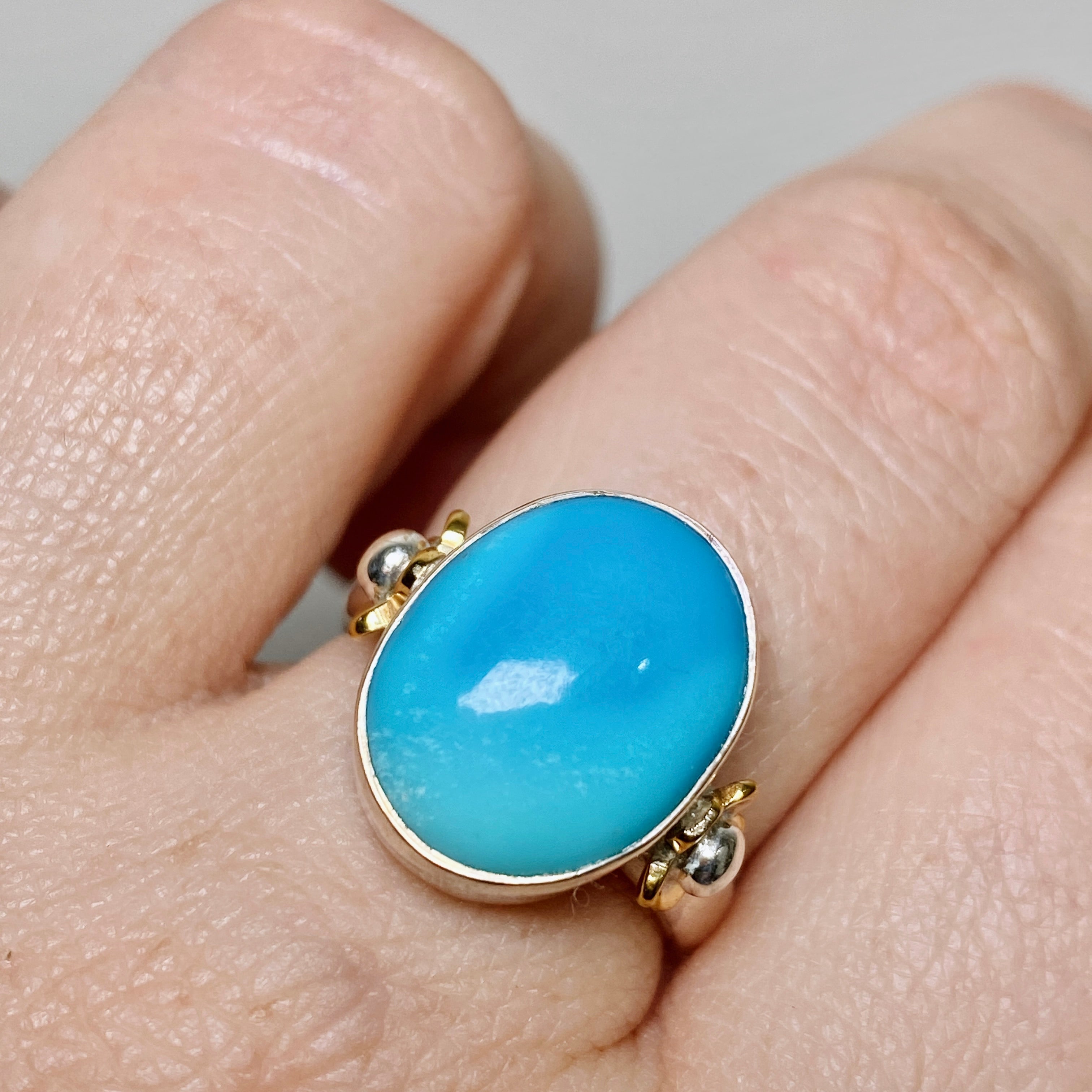 Arizona Turquoise Oval Cabochon Ring with Brass Accents - Size 7 - KRGJ3400 - Perfect for Boho Jewelry Lovers & Southwest Fashion Accessories