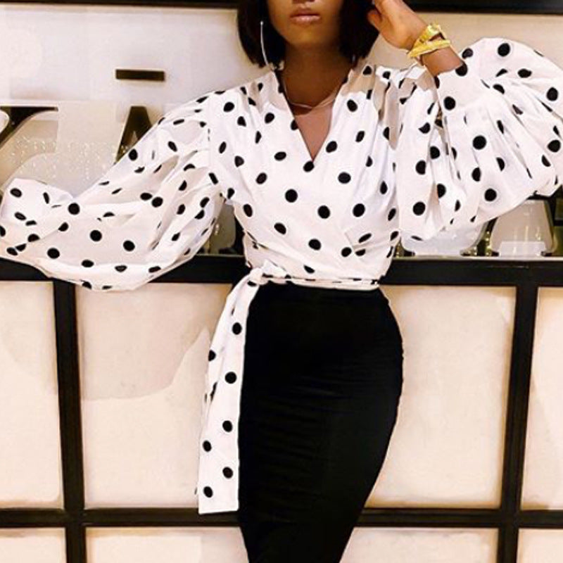 Floral Print Women's Blouse - Black Office Shirt with Collar Neck for Professional Workwear & Business Casual Outfits