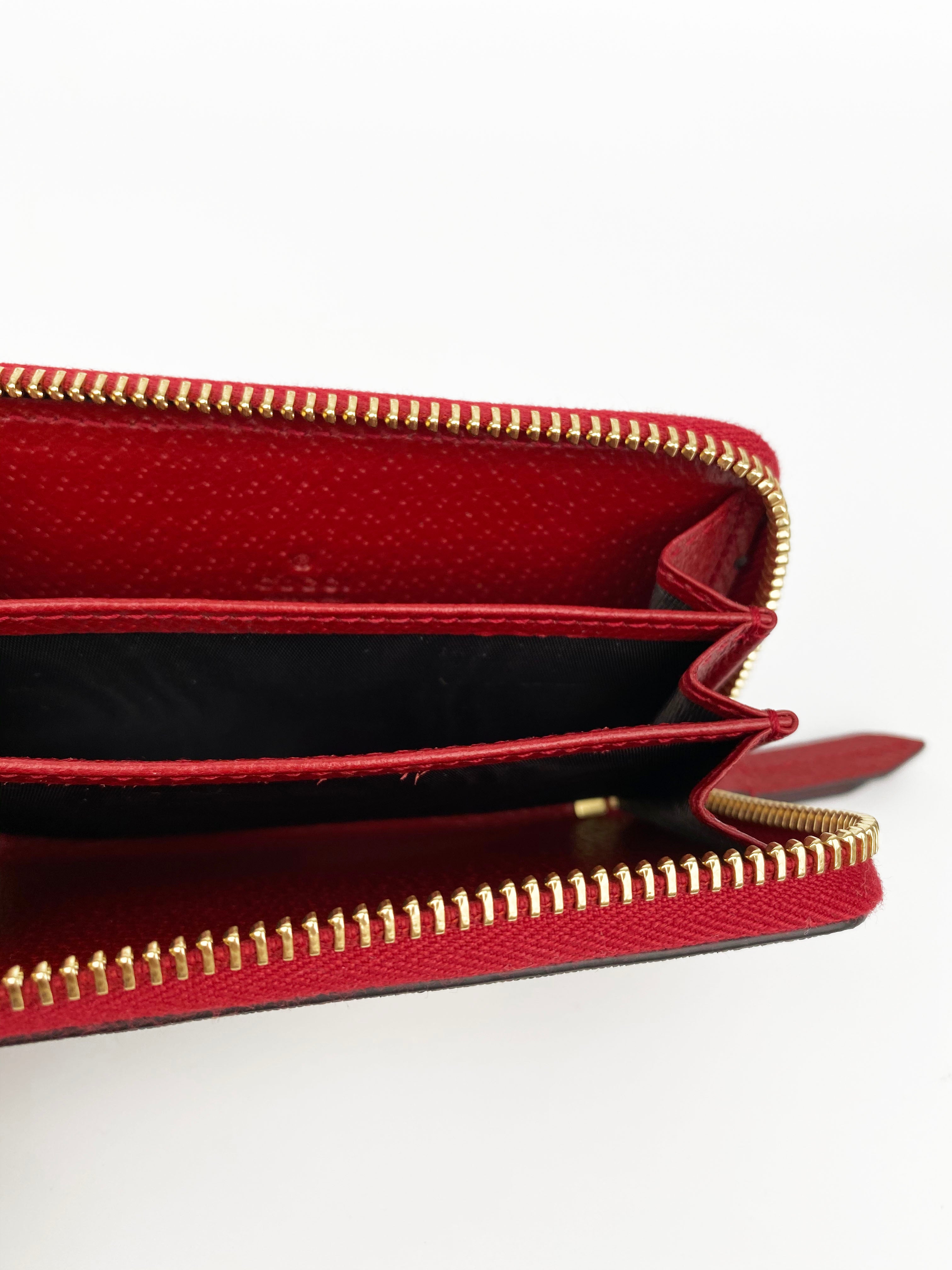 Gucci GG Supreme Tian Card Holder Wallet - Luxury Slim ID Credit Card Case for Women & Men - Perfect for Travel, Business & Everyday Use
