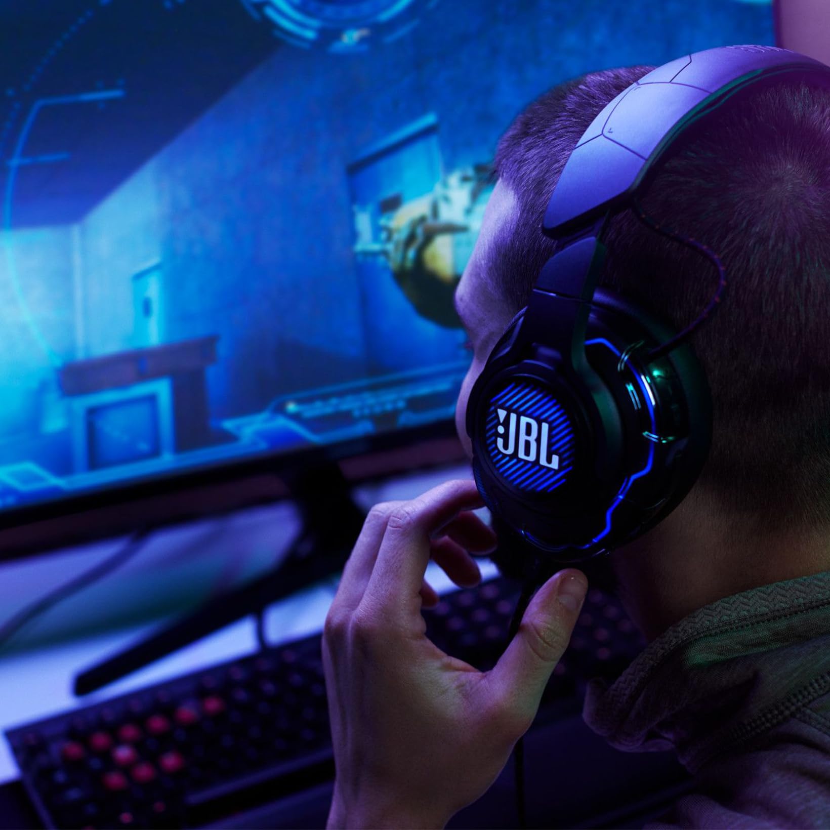 JBL Quantum ONE Over-Ear USB Wired Gaming Headset with Head Tracking & QuantumSPHERE 360 Technology - Noise Cancelling Mic for PC, PS4, PS5, Xbox Series X/S - Perfect for Competitive Gaming & Immersive Audio Experience