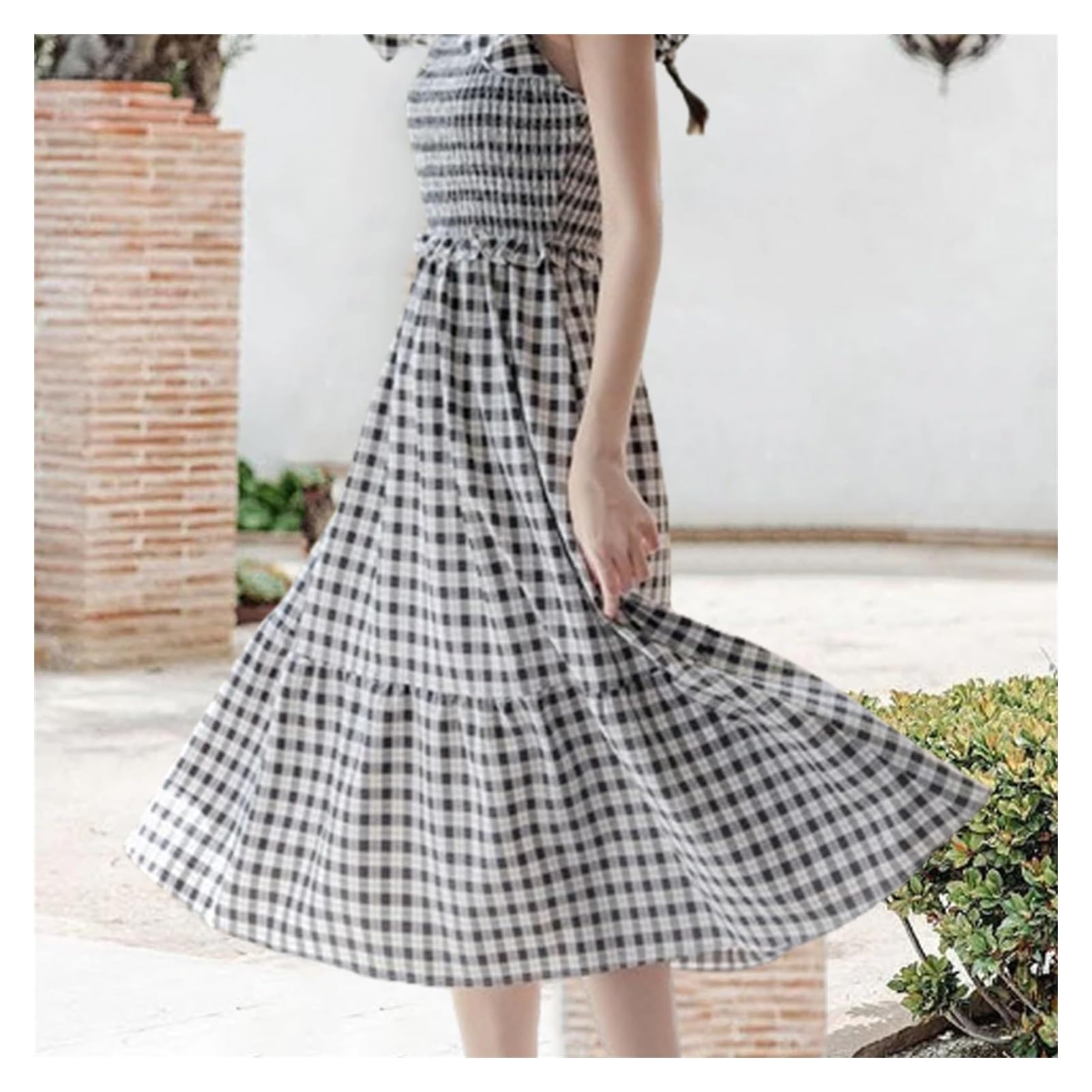 Women's Retro Plaid Smocked Bust Maxi Dress - Singing Solo Multi Plaid Spaghetti Strap Square Neck Long Dress for Summer Beach, Wedding Guest & Party Occasions
