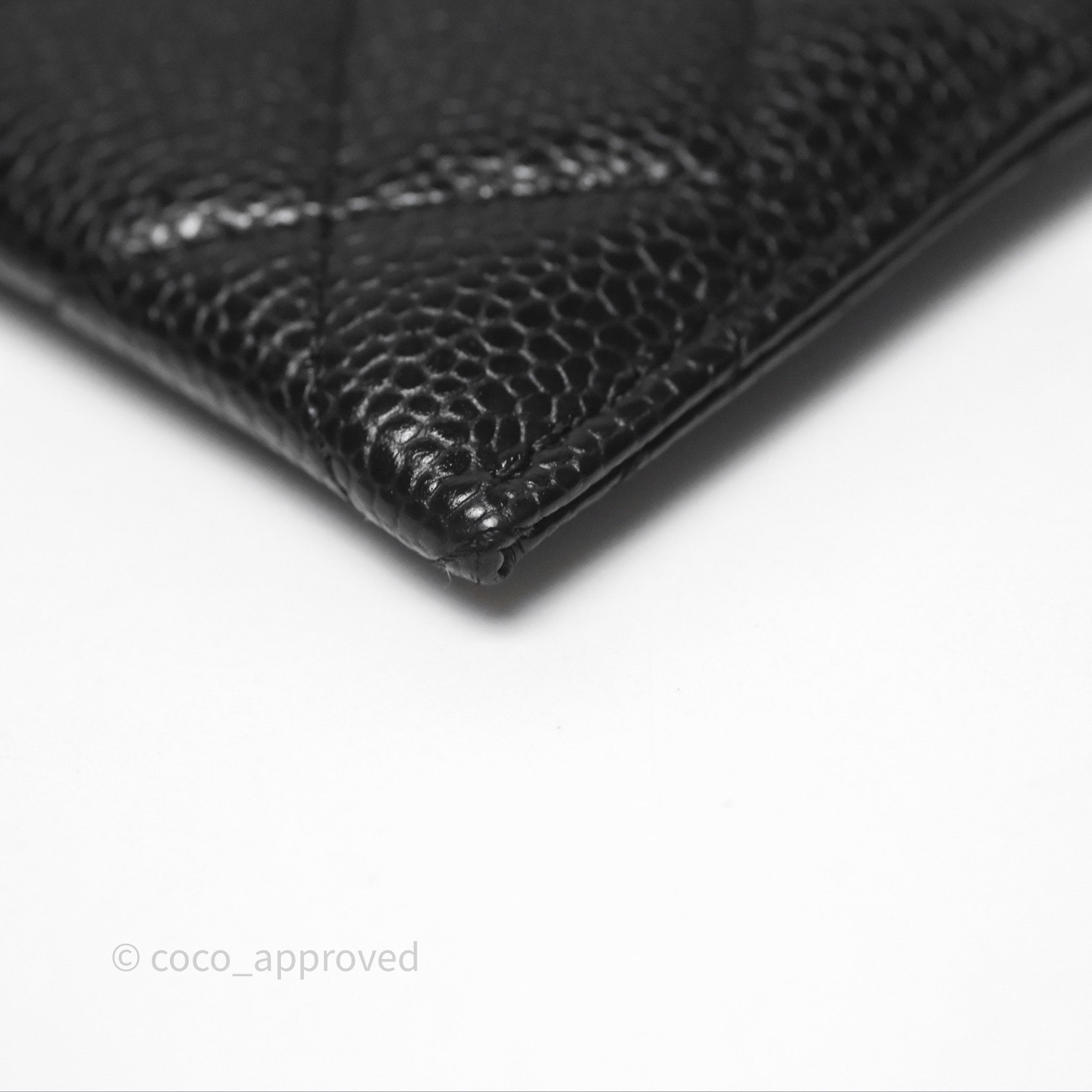 Chanel Classic Flat Card Holder in Black Caviar Leather with Gold Hardware - Perfect for Everyday Use & Luxury Gift Giving
