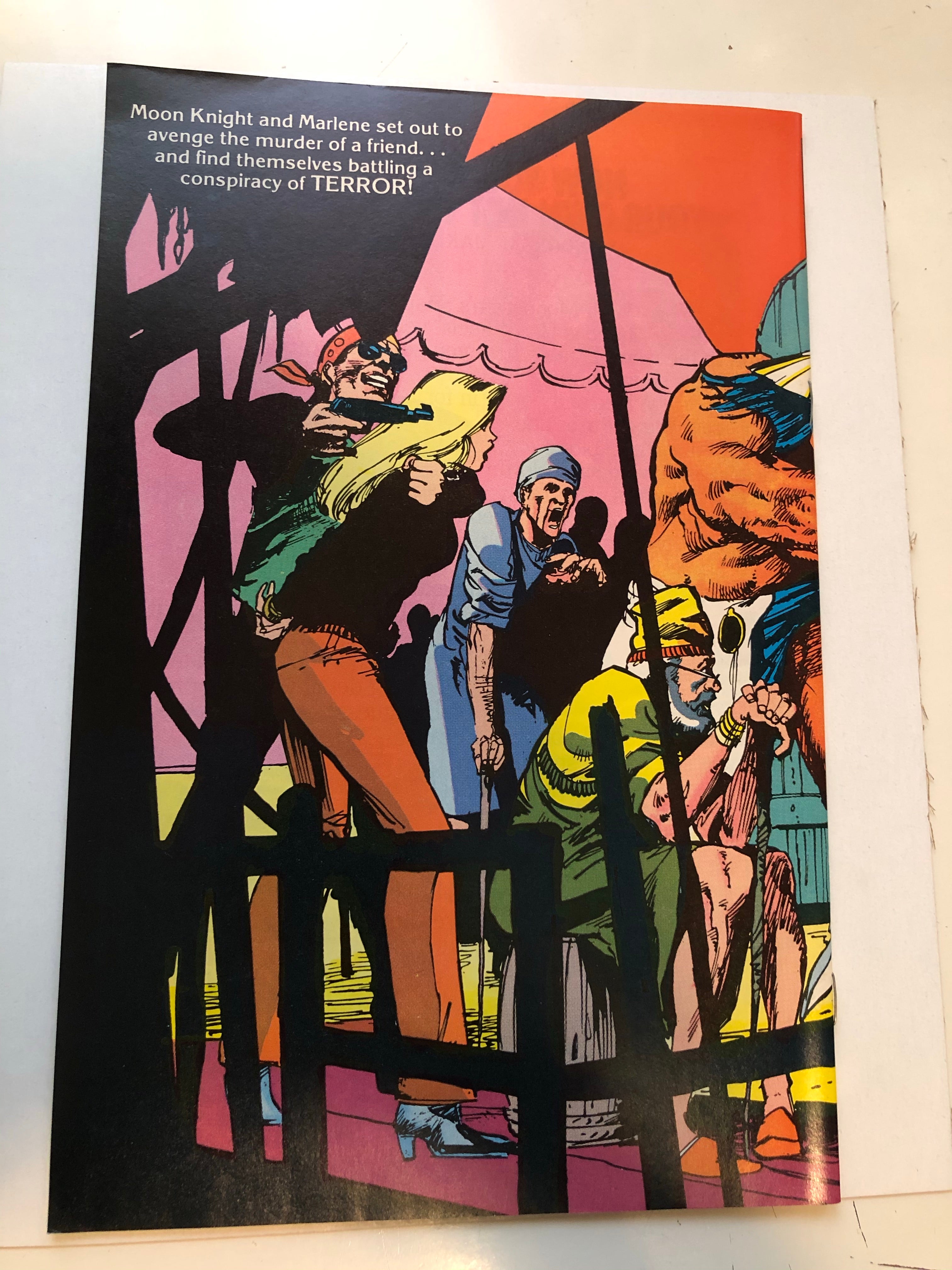 Moon Knight #18 High Grade Comic Book - Rare Collectible for Marvel Fans & Comic Book Enthusiasts - Perfect for Display, Gifts, and Investment