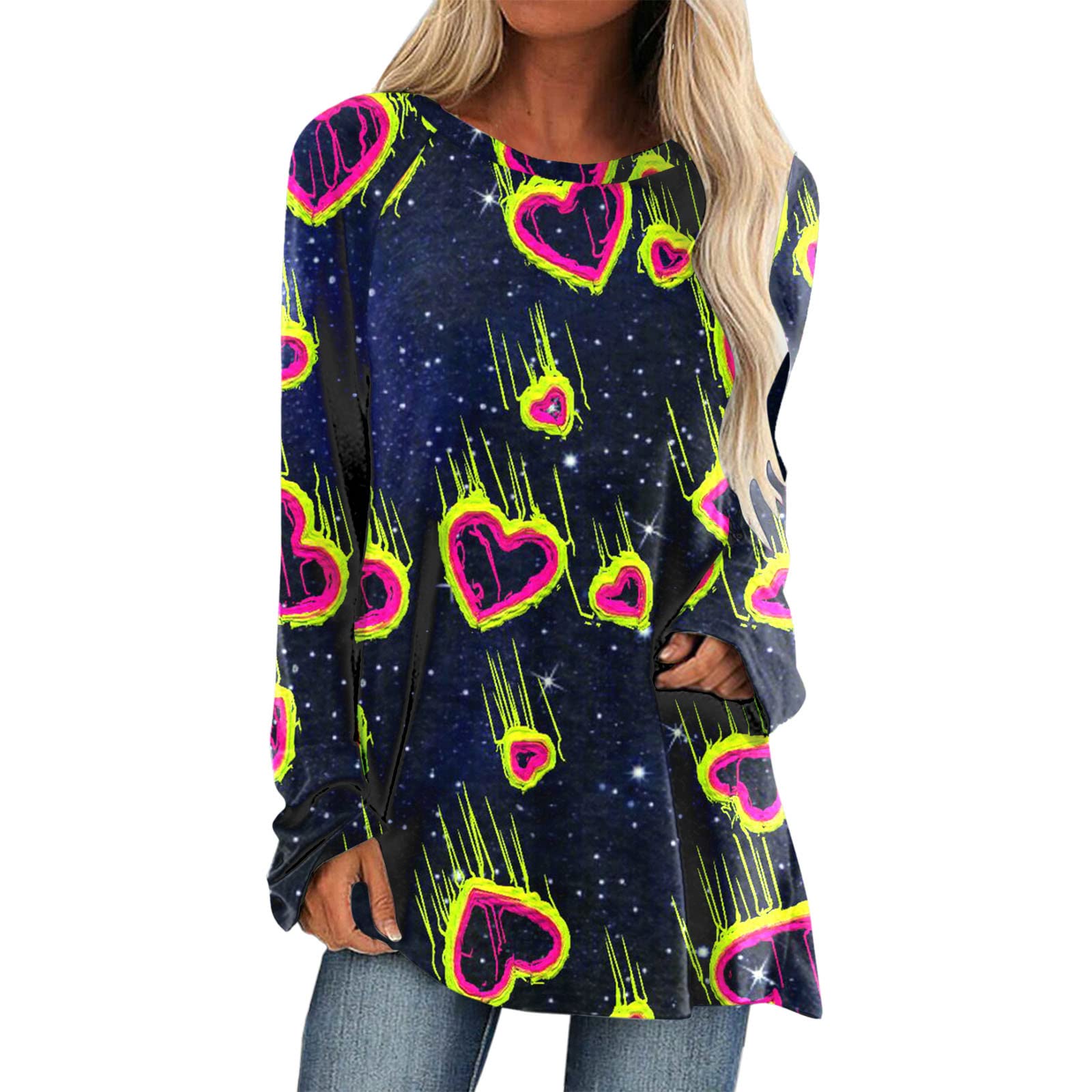 FMCHICO Women's Heart Print Color Block Tunics - Long Sleeve Casual Sweatshirts & Loose Tops for Everyday Wear, Work, and Weekend Outfits