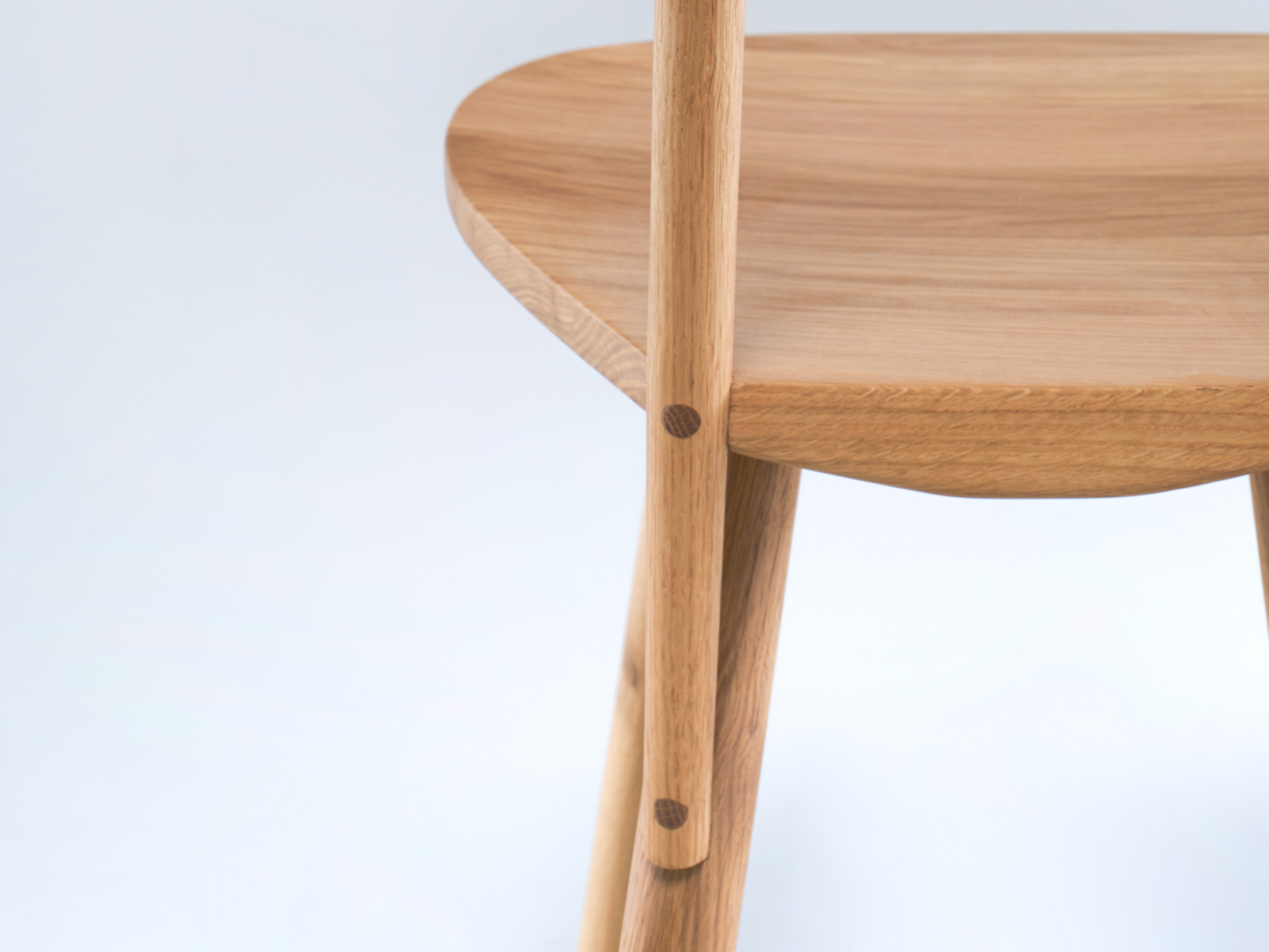 Modern Figura Dining Chair - Sturdy & Comfortable for Kitchen, Dining Room & Office - Elegant Home Decor & Seating Solution