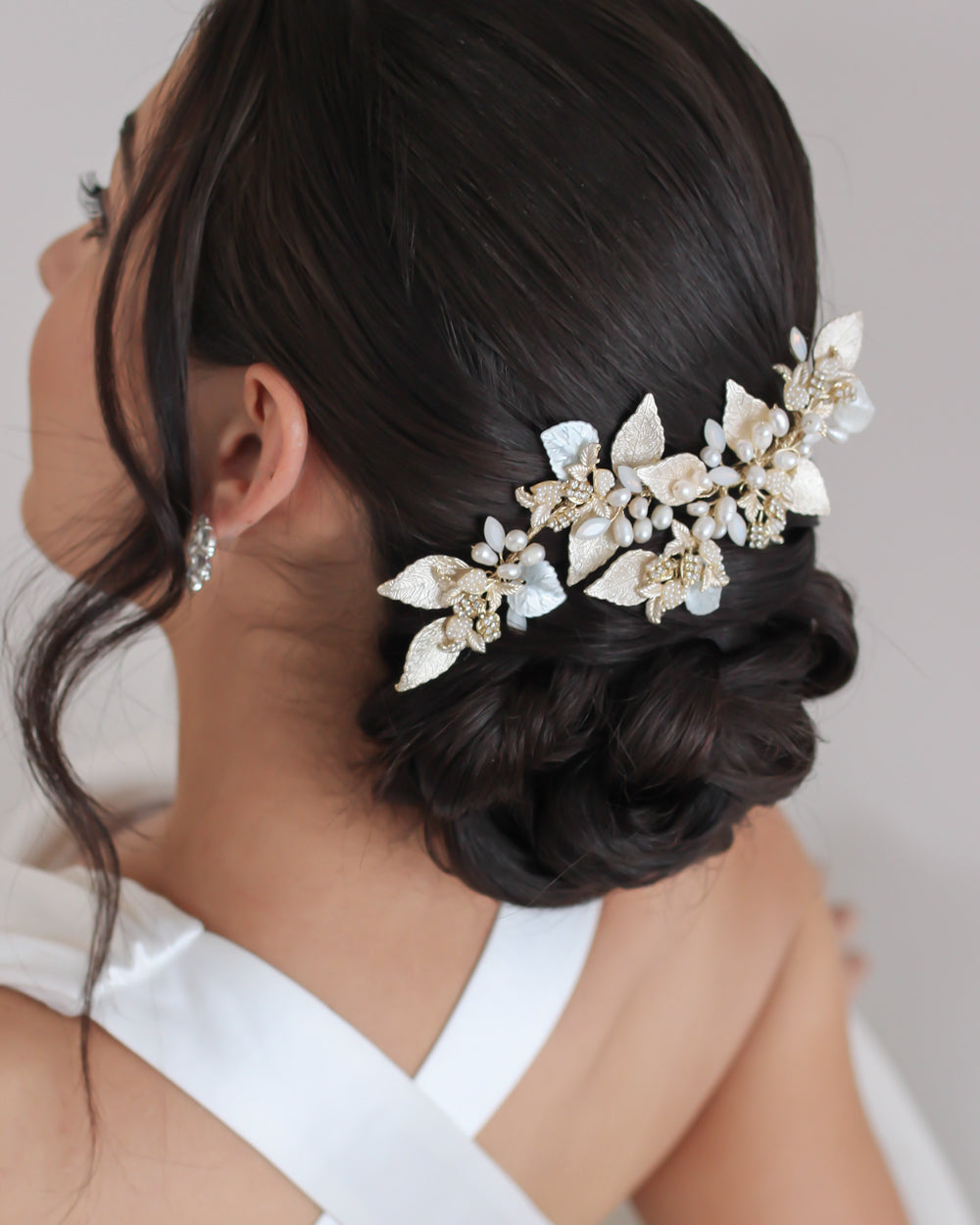 Cesili Pearl Hair Clips for Women - Elegant Pearl Barrettes for Updos, Ponytails & Braids - Perfect for Weddings, Parties & Everyday Styling