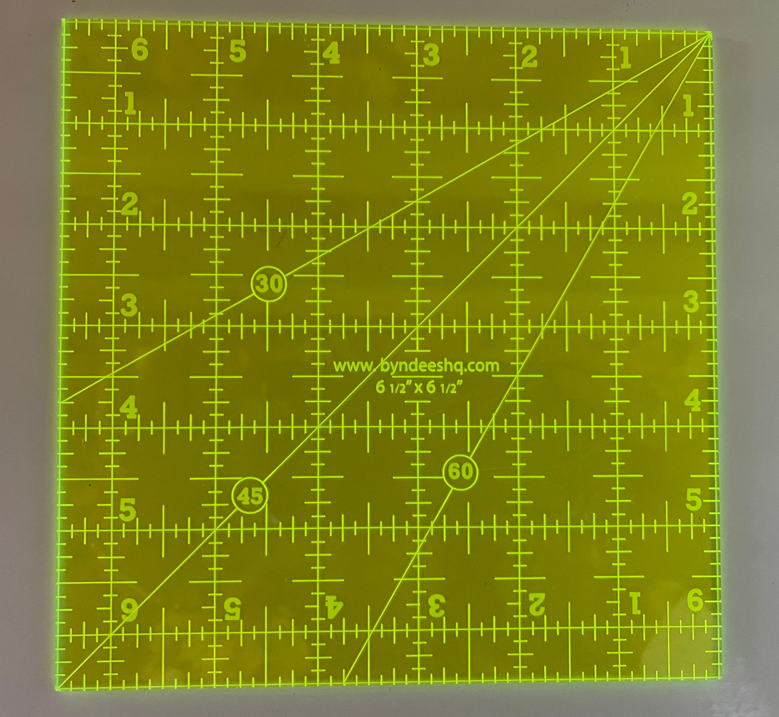 6.5 x 6.5 Inch Square Quilting Ruler - Precision Measuring Tool for Sewing, Patchwork & DIY Crafts - Perfect for Quilters, Tailors & Fabric Artists