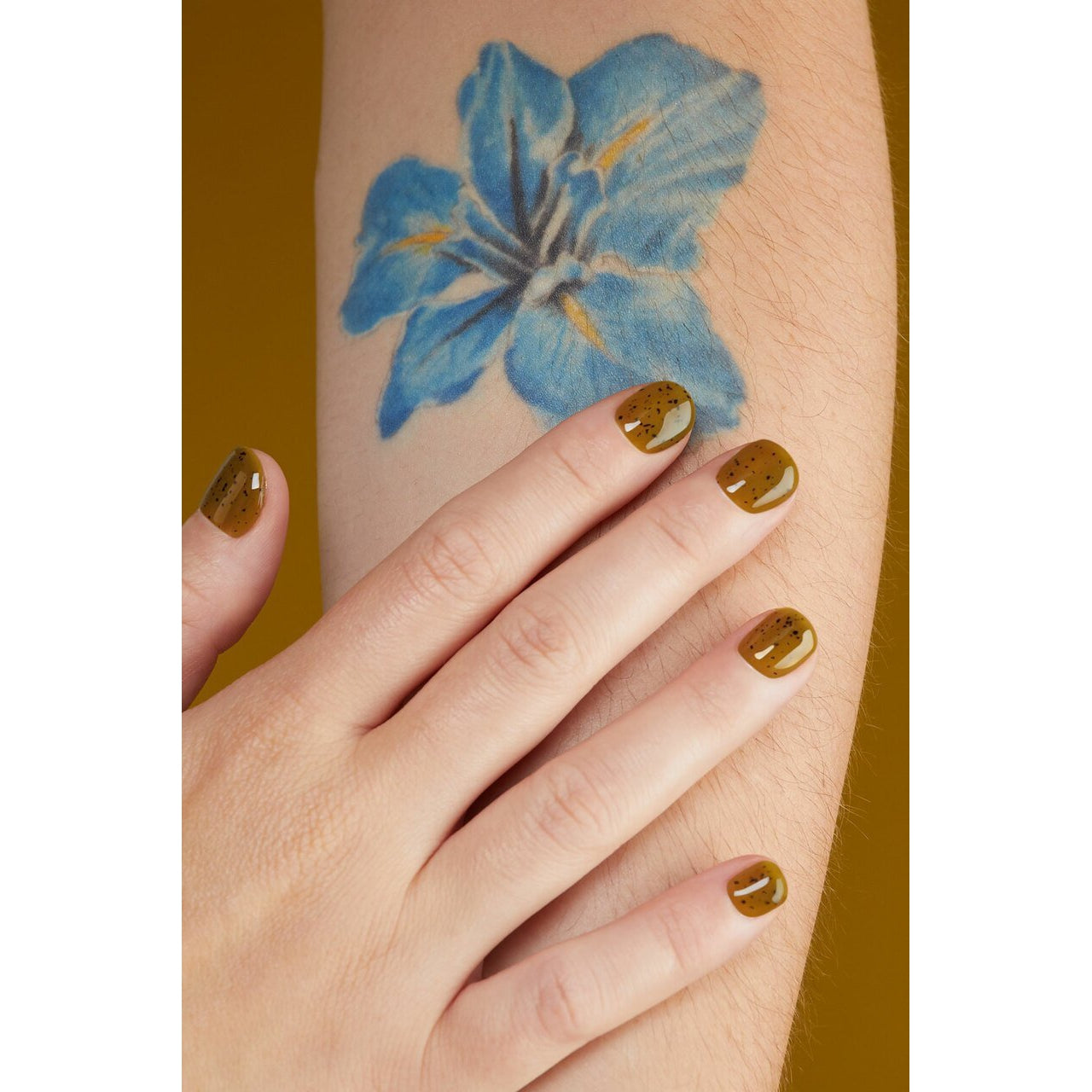 Cirque Colors Spotted Limited Edition Nail Polish - 0.37 oz / 11ml - Vegan & Cruelty-Free Nail Lacquer for Manicures & Pedicures - Perfect for Special Occasions & Nail Art Designs