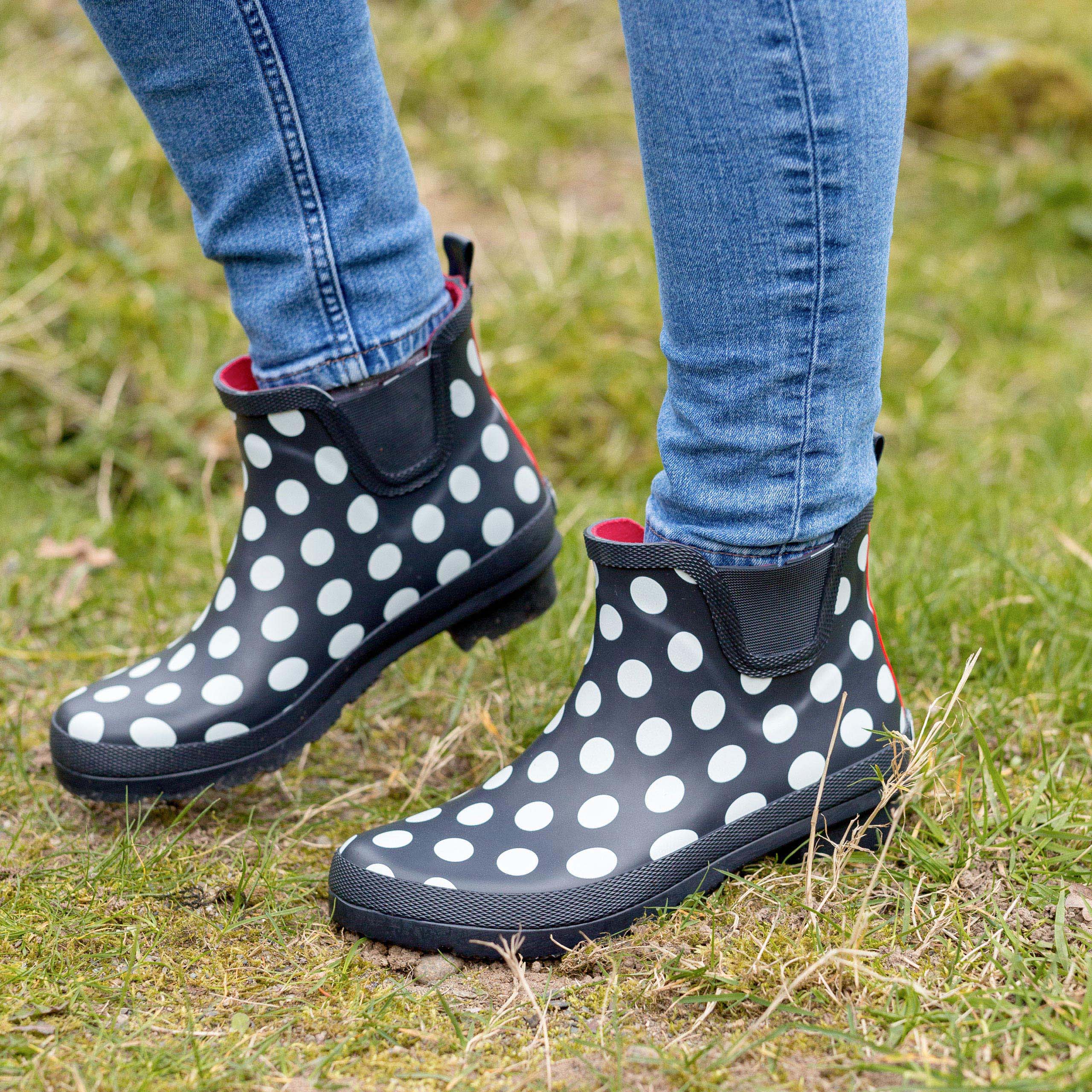 Women's Kelton Short Wellington Boots - Waterproof Rain Boots for Women, Comfortable & Stylish Outdoor Boots - Perfect for Gardening, Hiking, and Rainy Days