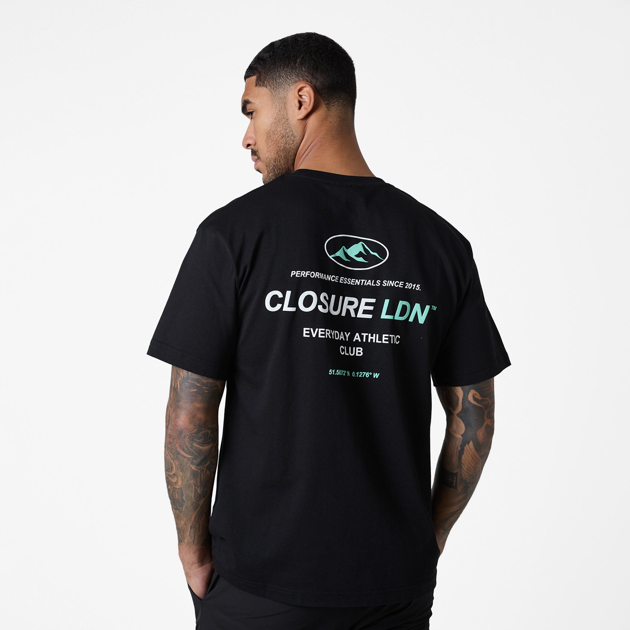 High-Performance Athletic Club T-Shirt for Men & Women - Breathable, Moisture-Wicking Workout Shirt | Black | Ideal for Gym, Running, and Sports Training