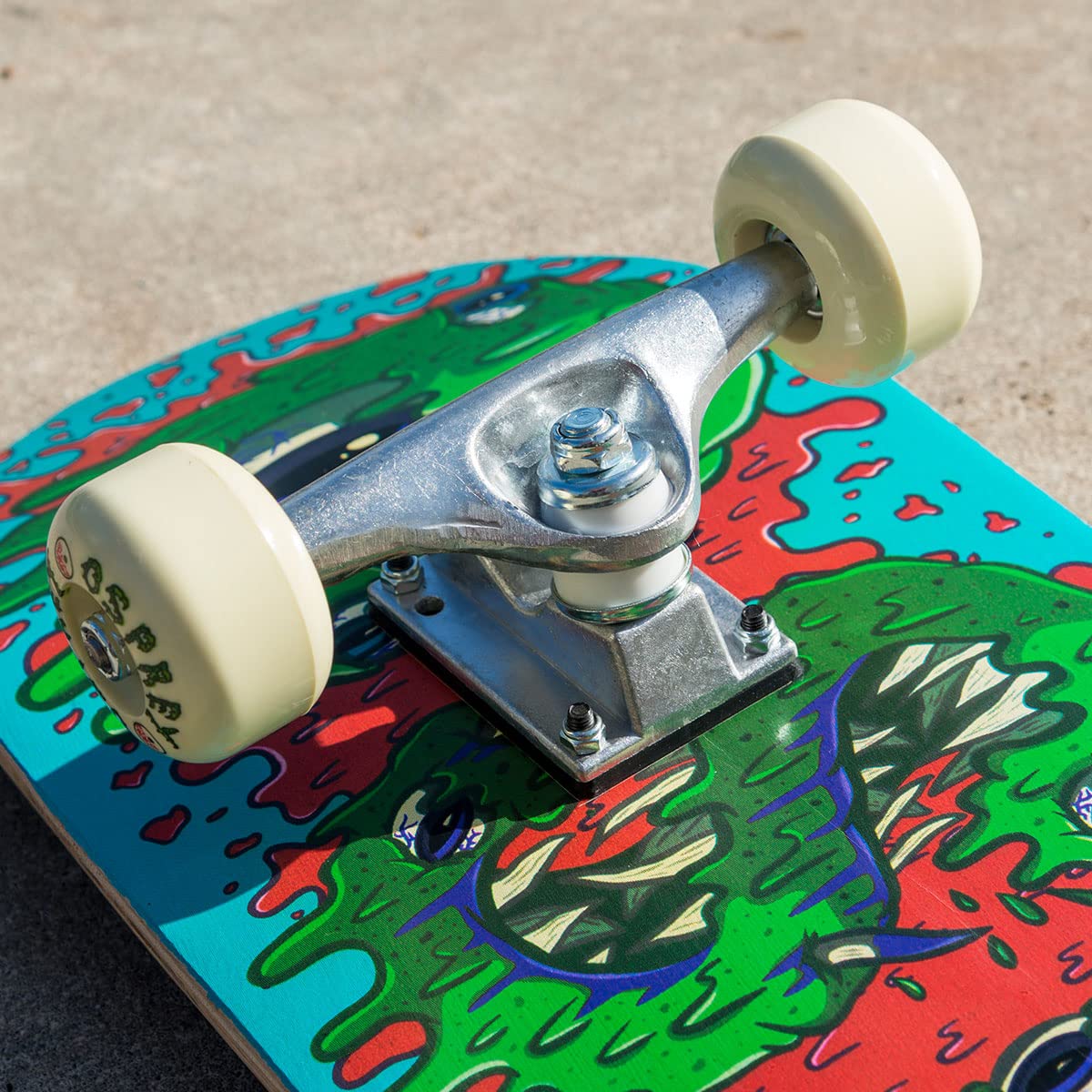 Osprey Kids Skateboard - 31 Inch Double Kick Beginner Skateboard with Durable Maple Deck for Boys & Girls - Perfect for Learning Tricks, Commuting & Park Riding - Multiple Cool Designs