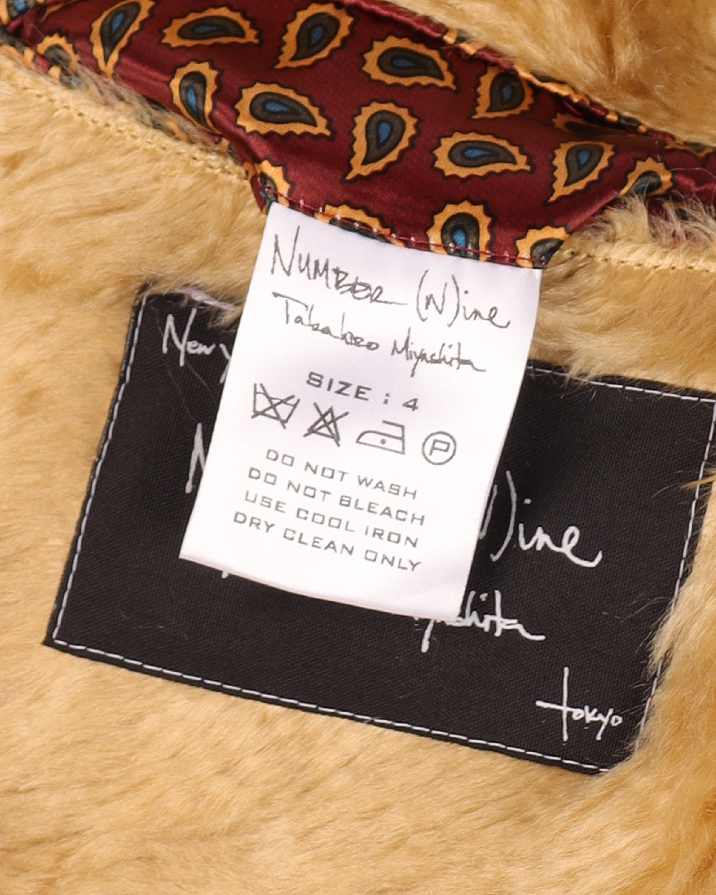 AW03 Touch Me I'm Sick Wool Shearling Jacket - Cozy Winter Coat for Women, Soft Faux Fur Lined Outerwear - Perfect for Cold Weather, Street Style & Fashion Outings
