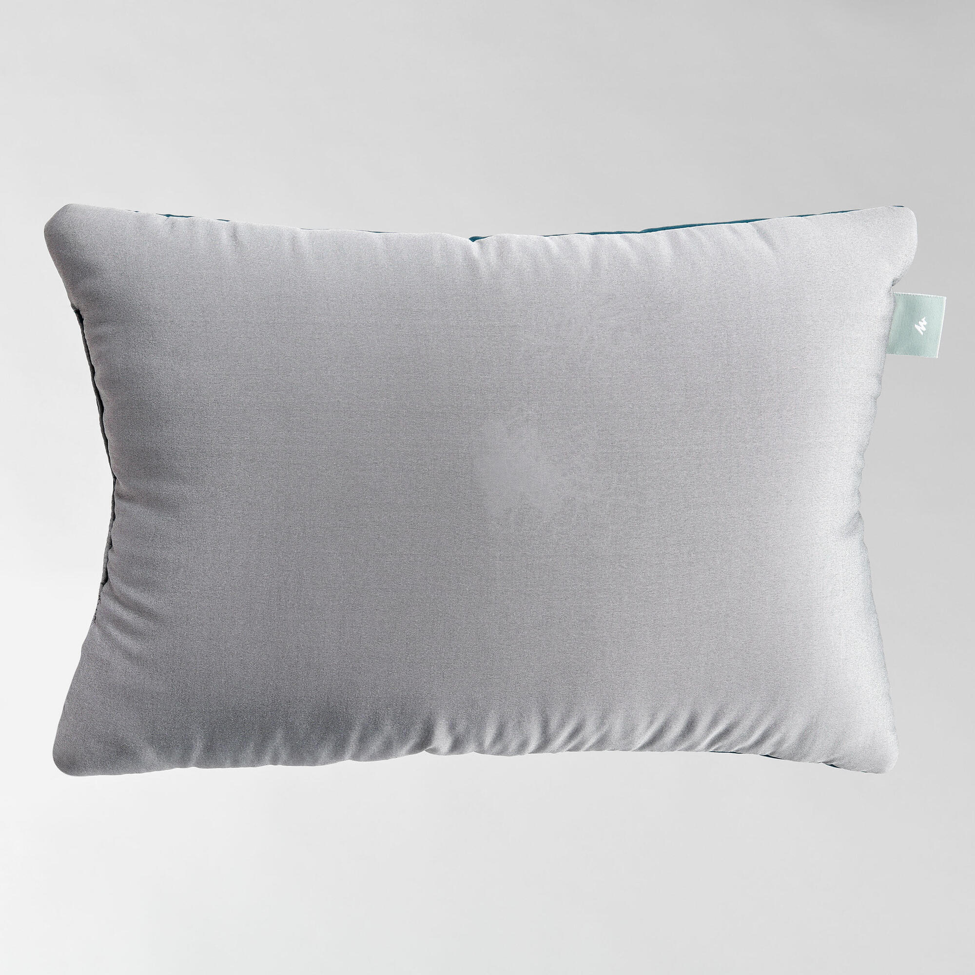 Quechua US Camping Pillow - Ultra Comfortable & Portable Travel Pillow for Backpacking, Hiking & Outdoor Adventures - Perfect for Camping, Road Trips & Airplane Travel