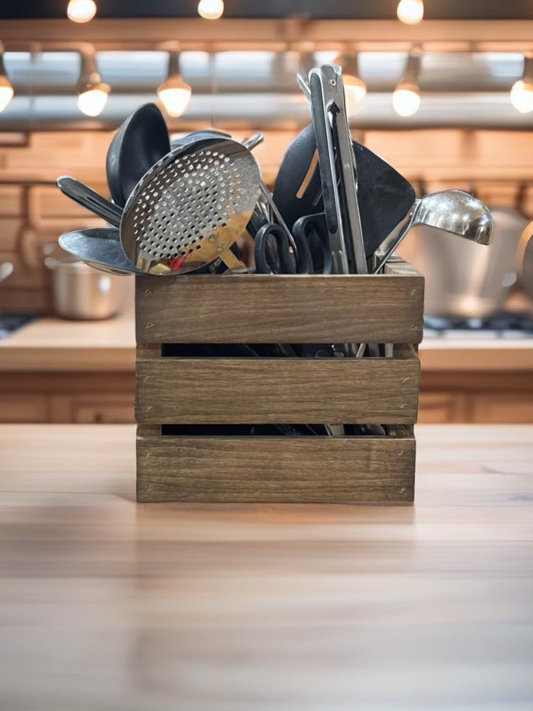 Darla'Studio 66 Wooden Crate Utensil Holder - Rustic Kitchen Organizer for Spoons, Forks & Cooking Tools - Perfect for Farmhouse, Country Style Kitchens & Dining Room Decor