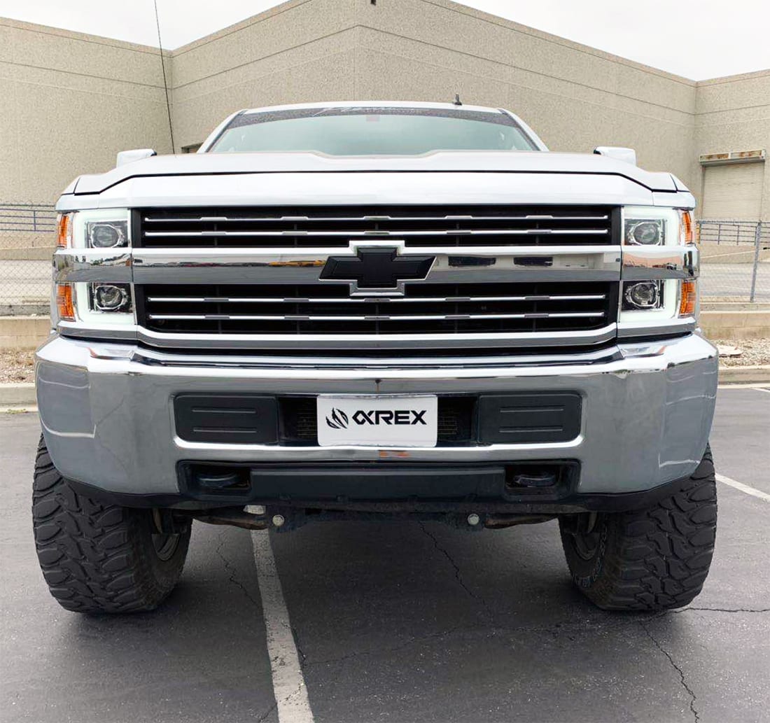 15-19 Chevrolet Silverado 2500HD/3500HD PRO Series Halogen Projector Headlights - Chrome Housing - Upgrade Your Truck Lighting for Night Driving & Off-Road Adventures