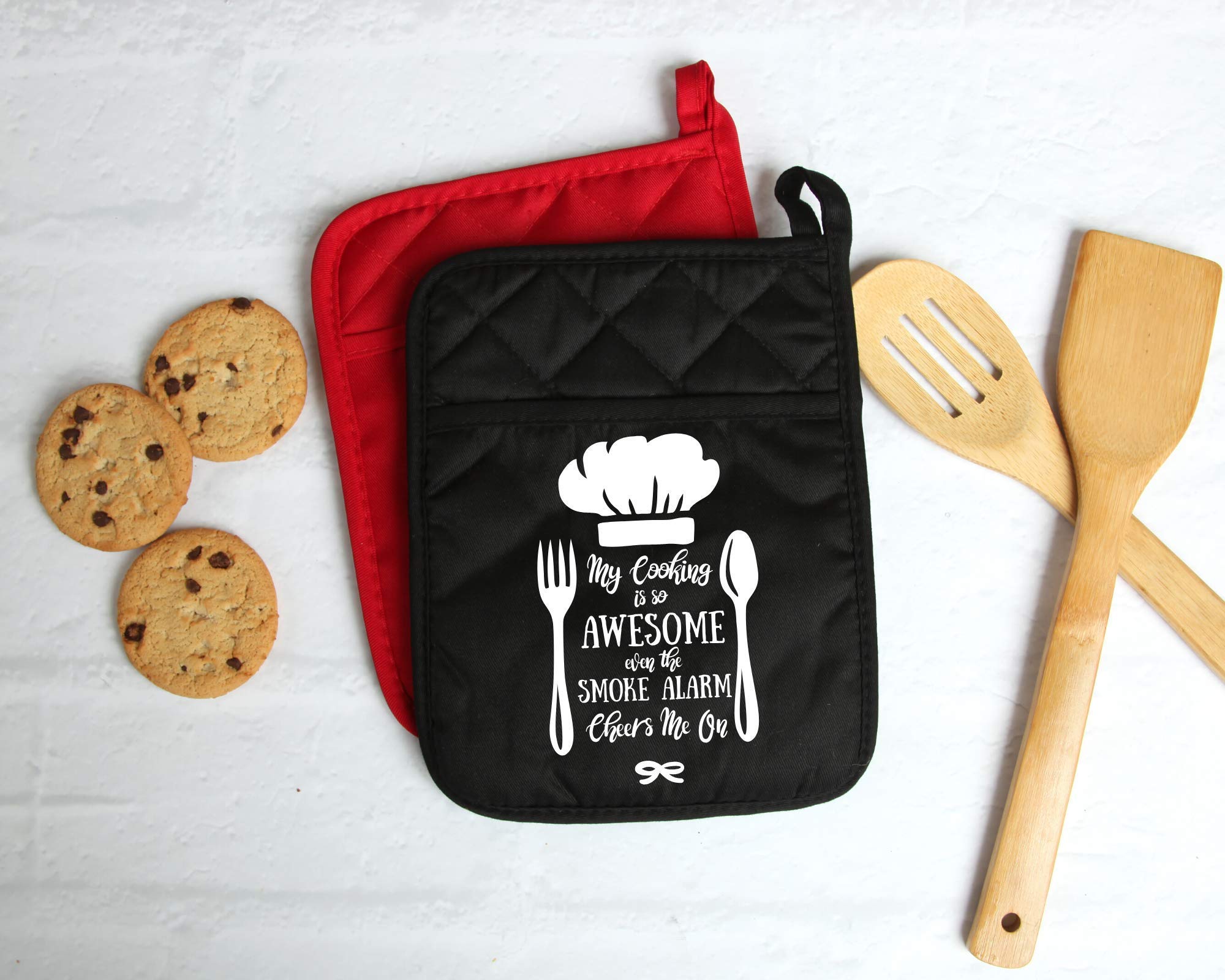 Custom Pot Holder Mitt - 'My Cooking is So Awesome Even the Smoke Alarm Cheers Me On' - Perfect for Baking, Grilling & Kitchen Gifts