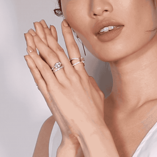 Stylish Oval East West Ring for Women - Elegant Gold or Silver Stackable Band - Perfect for Everyday Wear, Gift Giving & Special Occasions