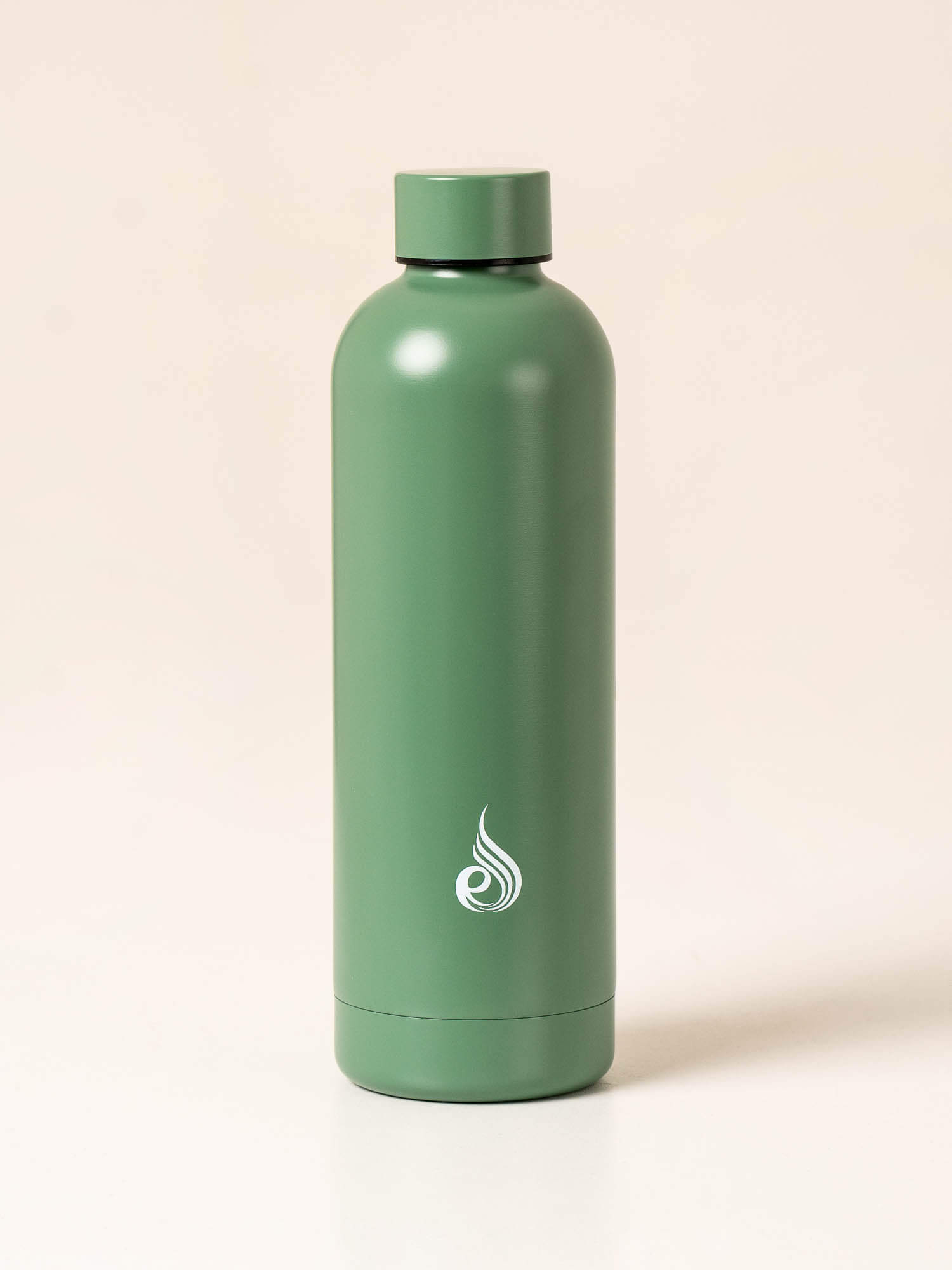 Premium Core Steel Water Bottle - 20oz, Dark Green, Leak-Proof & Insulated for Hot & Cold Drinks - Perfect for Hiking, Gym, Office & Outdoor Adventures