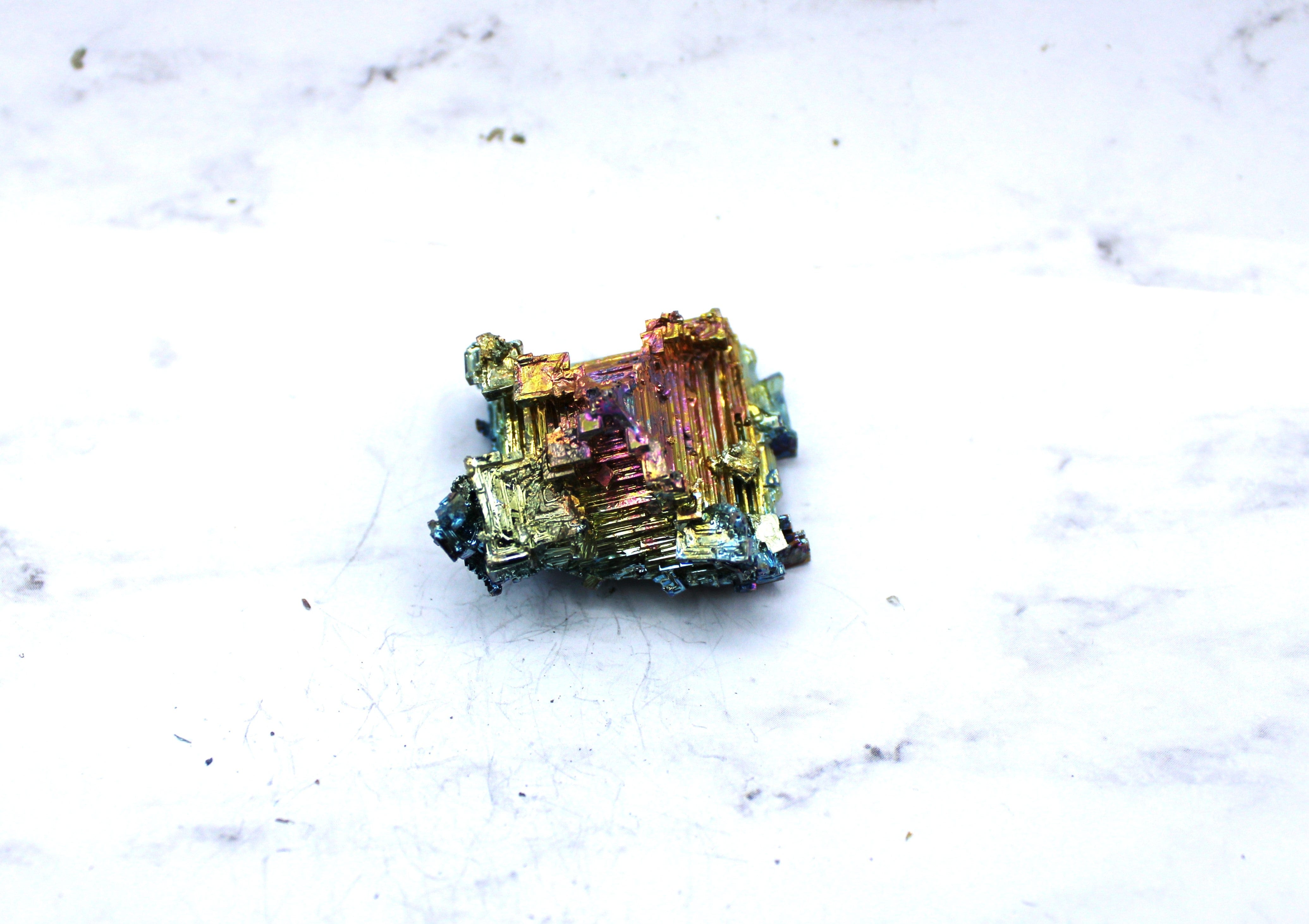 Natural Bismuth Crystal Specimen - Unique Rainbow Metallic Mineral for Collectors, Science & Home Decor | Perfect for Geology Enthusiasts & Gift Giving