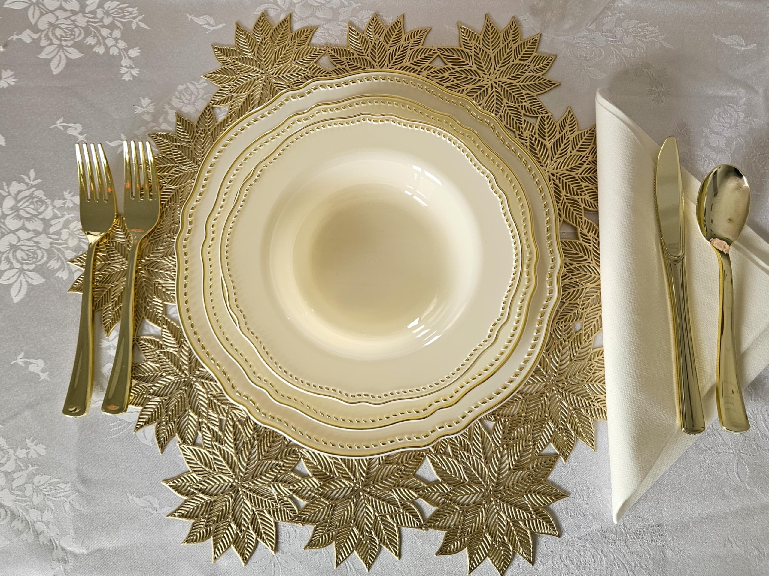 240-Pack Heavyweight Disposable Plates Set (10.25
