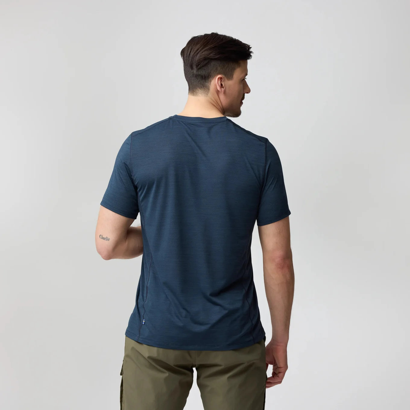 Fjallraven Abisko Lite SS Men's Hiking Shirt - Lightweight, Quick-Dry & Breathable for Outdoor Adventures & Travel