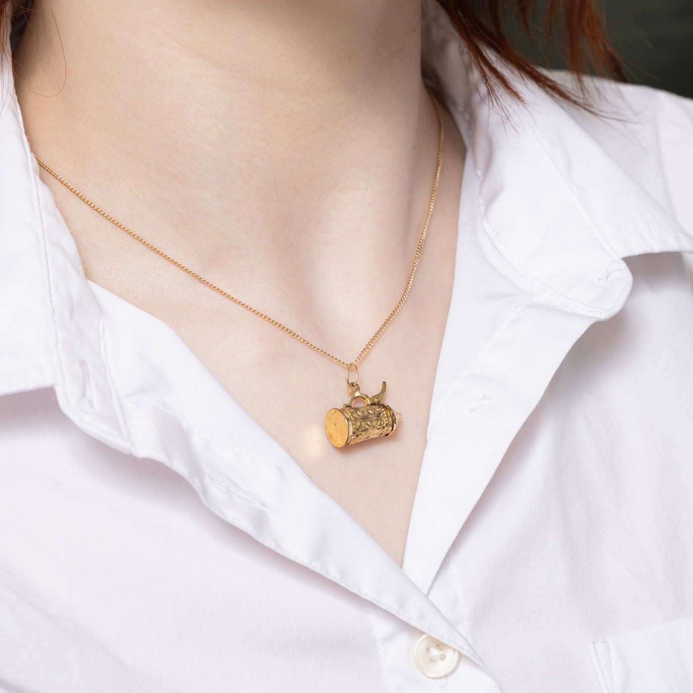 Vintage 8K Yellow Gold Beer Stein Charm - Perfect for Jewelry Making, DIY Crafts, and Gift Giving - Ideal for Beer Lovers, Homebrewers, and Oktoberfest Enthusiasts
